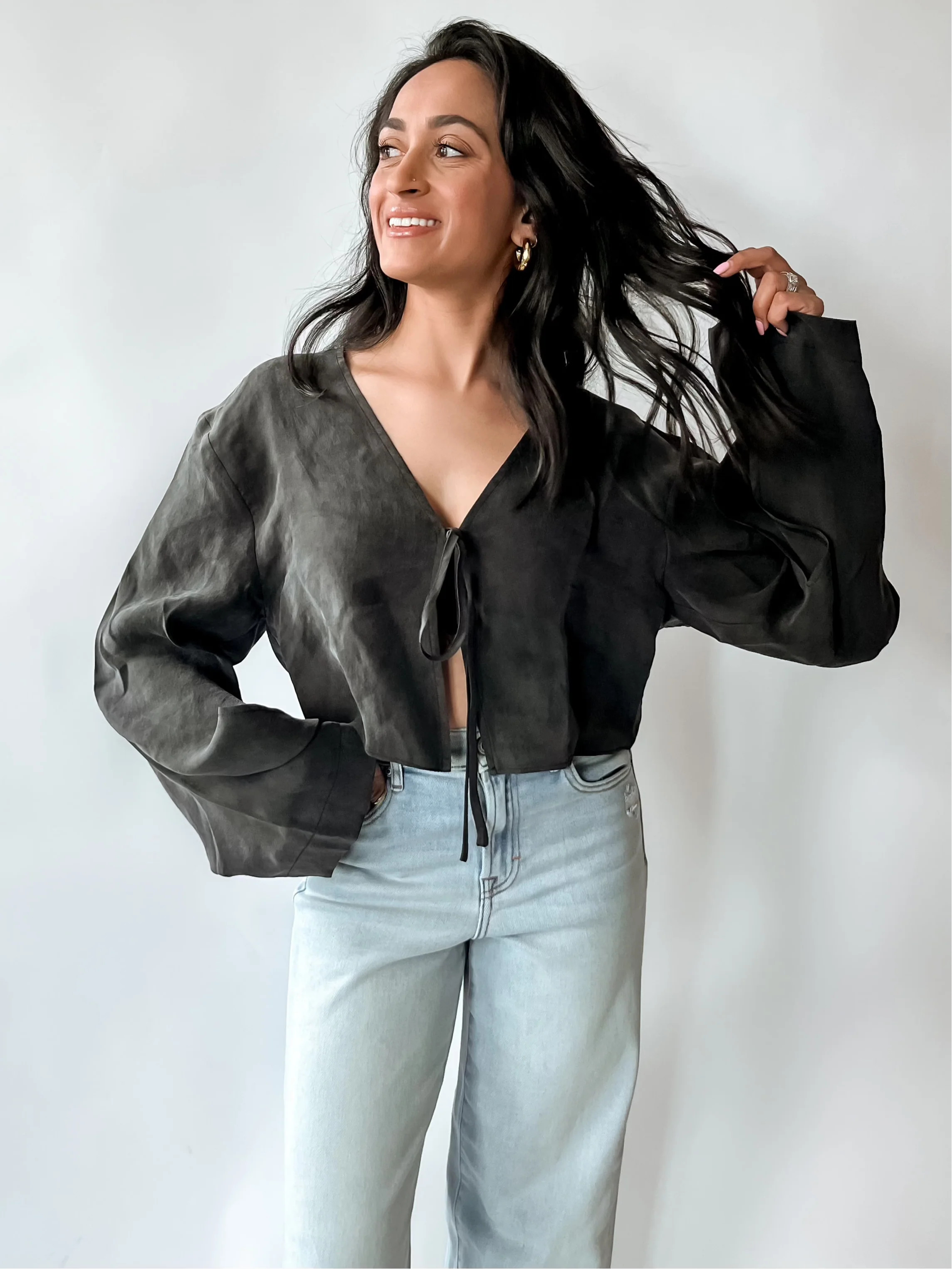 SLEEK TIE FRONT TOP | Harper's Den