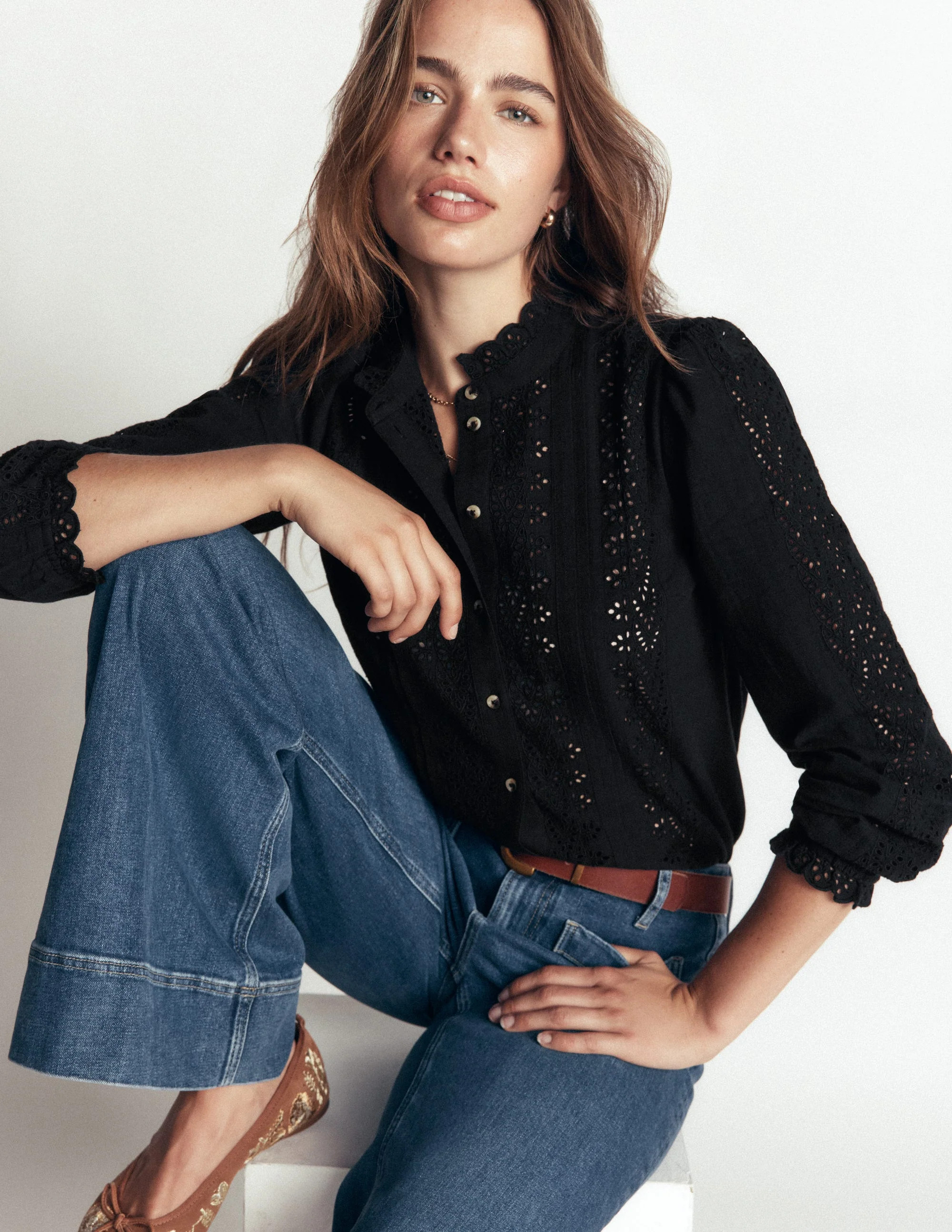 Top en coton et broderie anglaise-Noir | Boden FR