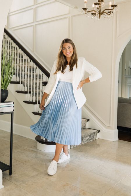 Sharing 2 ways to style this pleated skirt for the holidays! Skirt is currently on sale with j.crew, up to 40% off with code GOSHOP. Wearing size XL in everything. 

#LTKsalealert #LTKparties #LTKmidsize