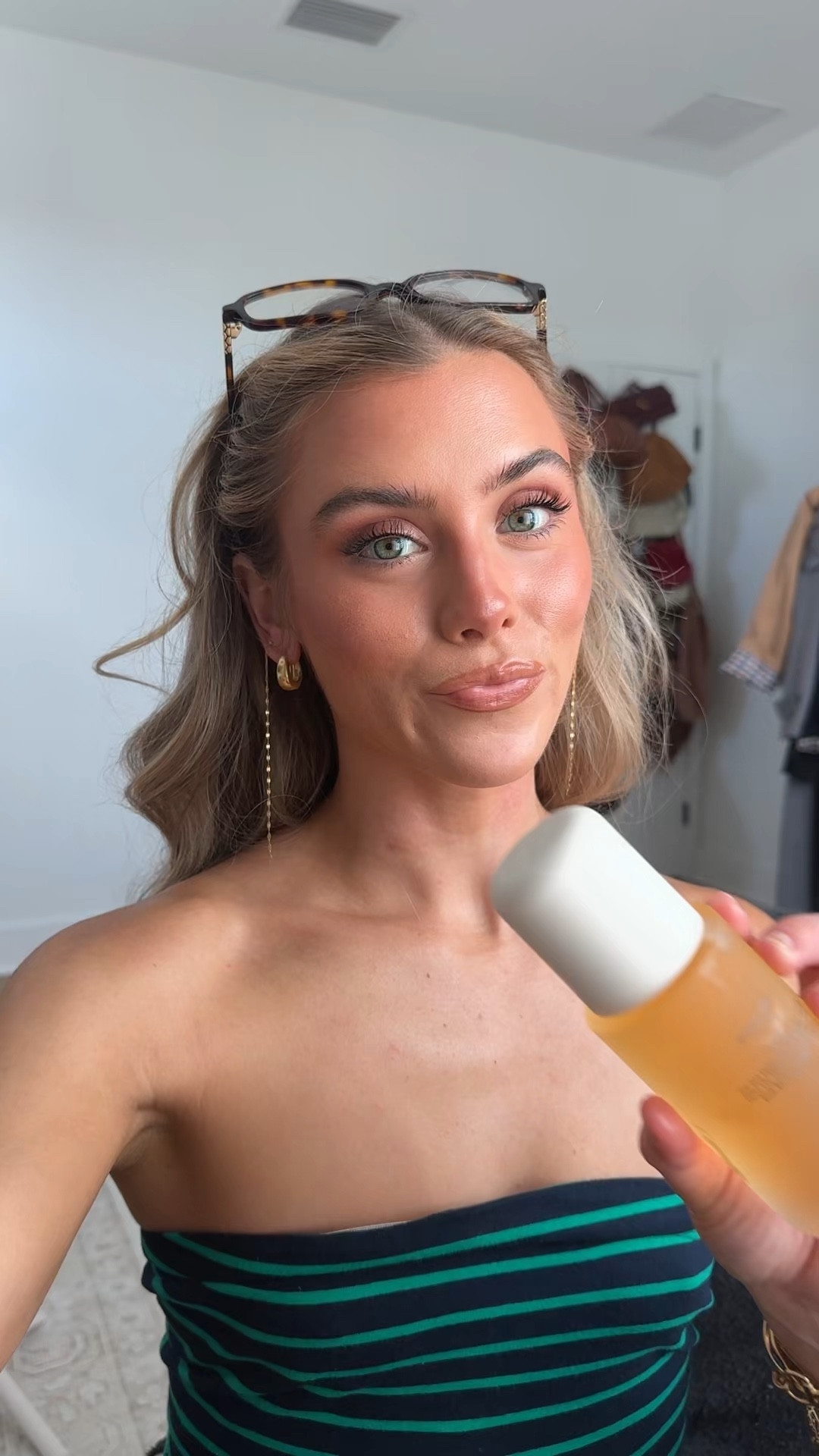 A silky, lightweight body oil infused with ceramide-rich floral oils and skin-mimicking lipids that nourishes and easily absorbs into the skin. Formulated to layer with our collection of fine fragrances to boost scent longevity.

Featuring our bestselling scent: Vanilla Skin. Unlike any other vanilla fragrance, Vanilla Skin evokes an iconic creaminess wrapped in a kaleidoscope of spice and intrigue. The dual nature of pink pepper and sugar settle down through rich cashmere before nestling into a core of addictive vanilla and cozy sandalwood to create a multidimensional take on an intoxicating sensual gourmand.

#LTKselfcare #LTKgrwm #LTKBeauty