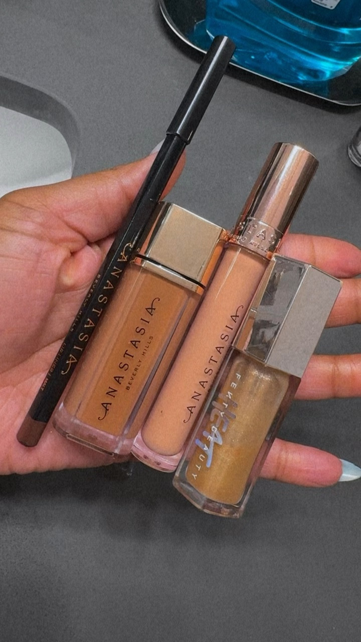 My favorite lip combo! 

#LTKBeauty #LTKVideo