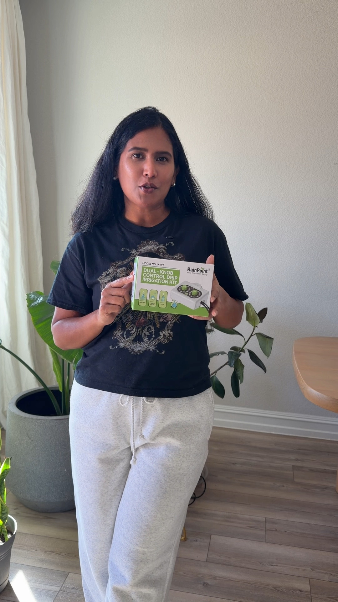 My plants stay hydrated even when I’m gone ✈️🌿
RainPoint handles the watering routine for me.
#IndoorPlants #SmartGarden

#LTKHome #LTKstorytime #LTKmomlife