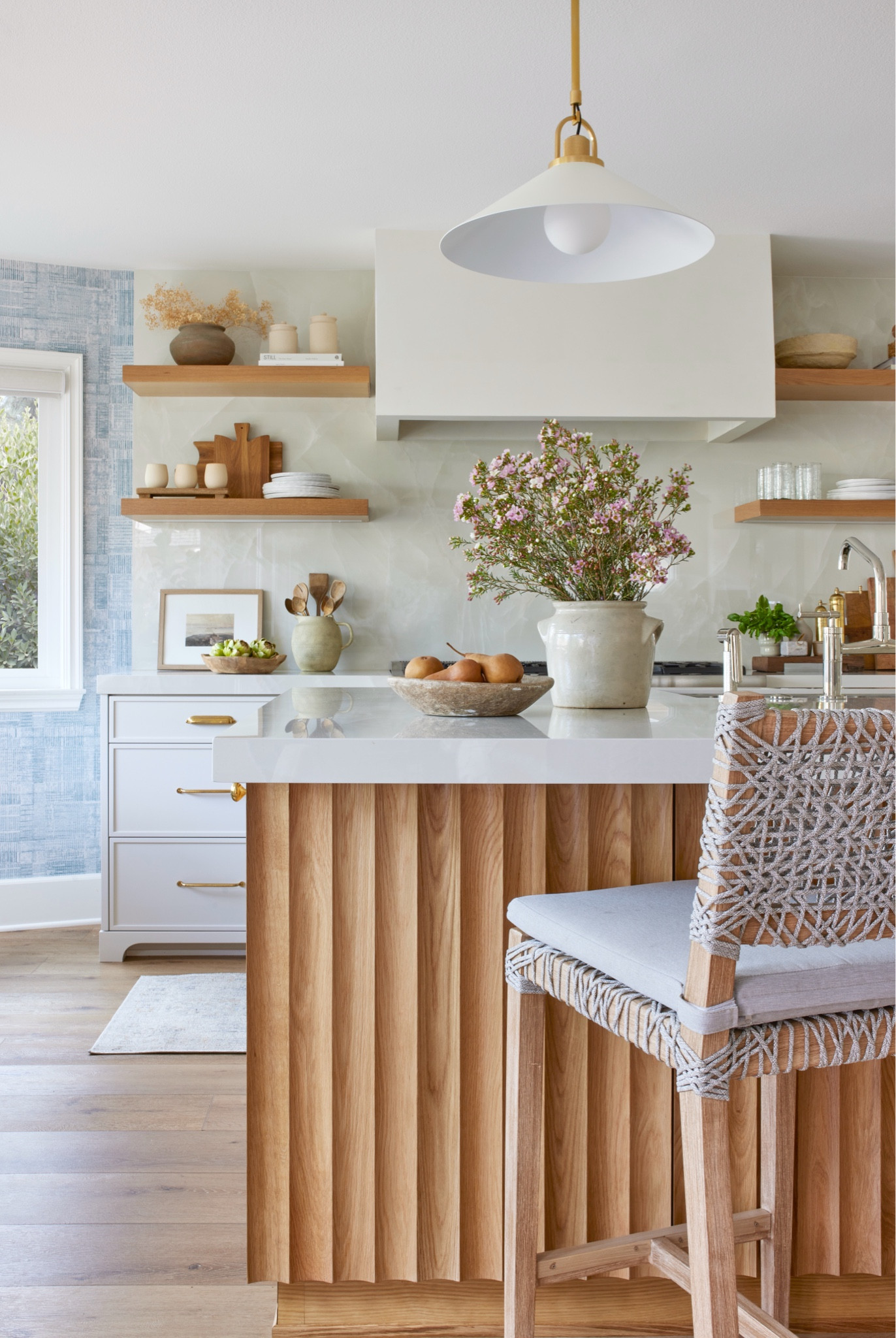 Kitchen, design, white pendant, lights, bridge faucet, kitchen, faucet, wood, cutting board, vase, bowls, plates, glasses, Amazon, Visual Comfort, kitchen, lighting canisters counter stool

#LTKsalealert #LTKhome #LTKMostLoved

#LTKHome #LTKFindsUnder100 #LTKSaleAlert