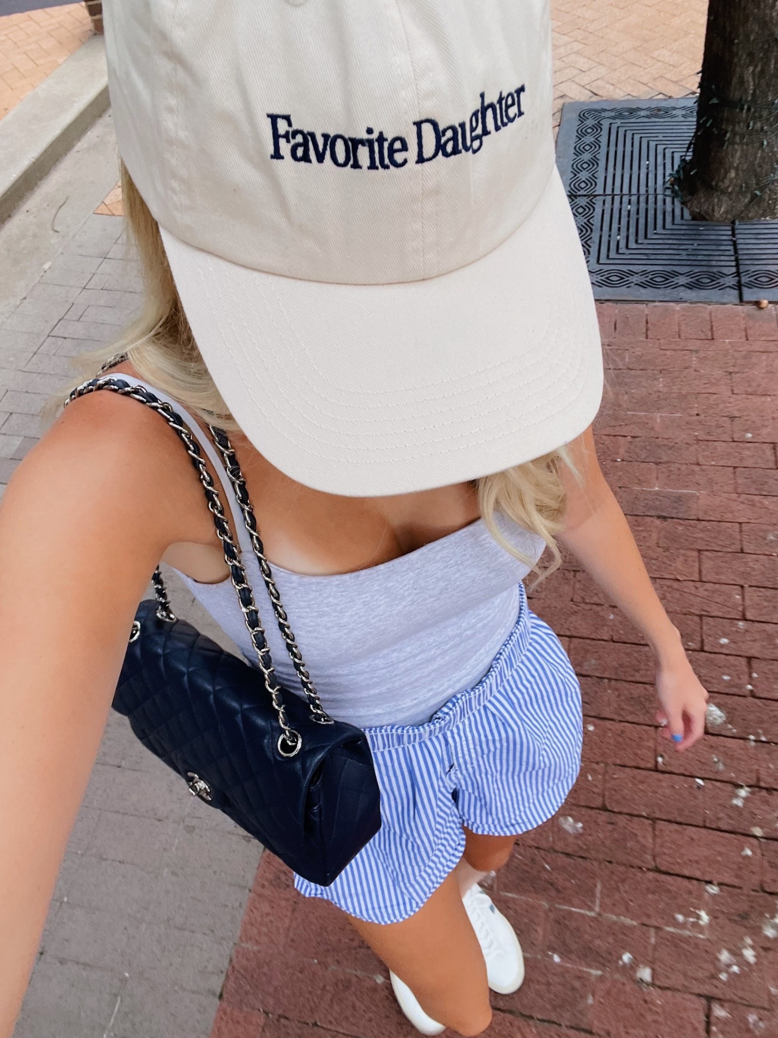 my go-to comfy day outfit this summer! perfect for a coffee run, running some errands, or lounging around at home 🤍