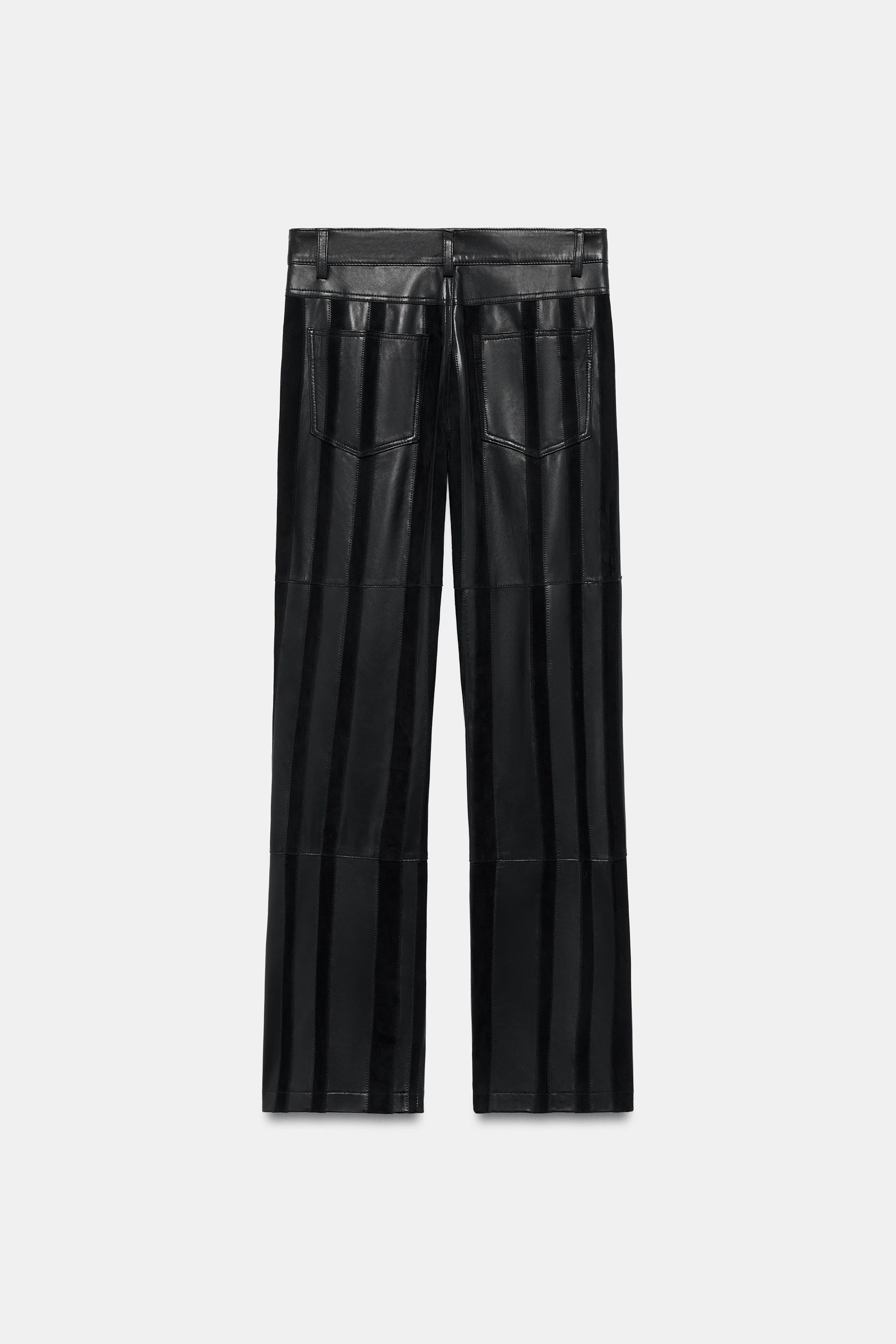 ZARA WOMAN COLLECTIONPantaloni con tessuto principale realizzato in 100% pelle. Vita media e vita... | Zara IT