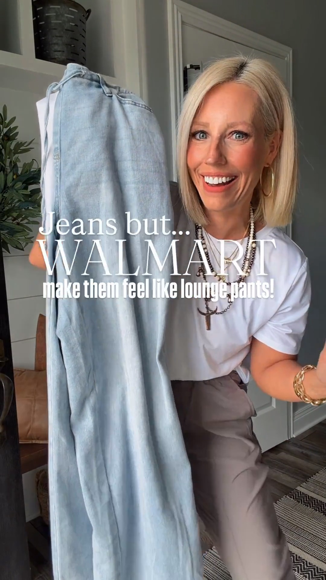 Grab these comfy pants while they are on sale!!!! Wearing size small!

#LTKSaleAlert #LTKootd #LTKmomlife