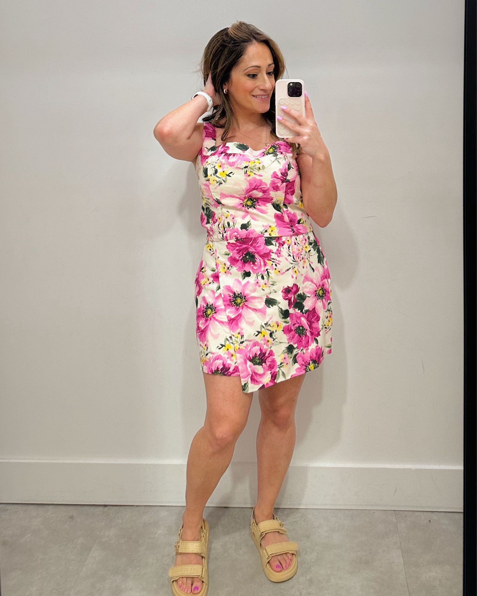 Wearing a Large in Top bit could have used a Medium. So size up only 1. 
Wearing a medium in skirt. Sized up 1  

#LTKOver40 #LTKSaleAlert #LTKStyleTip
