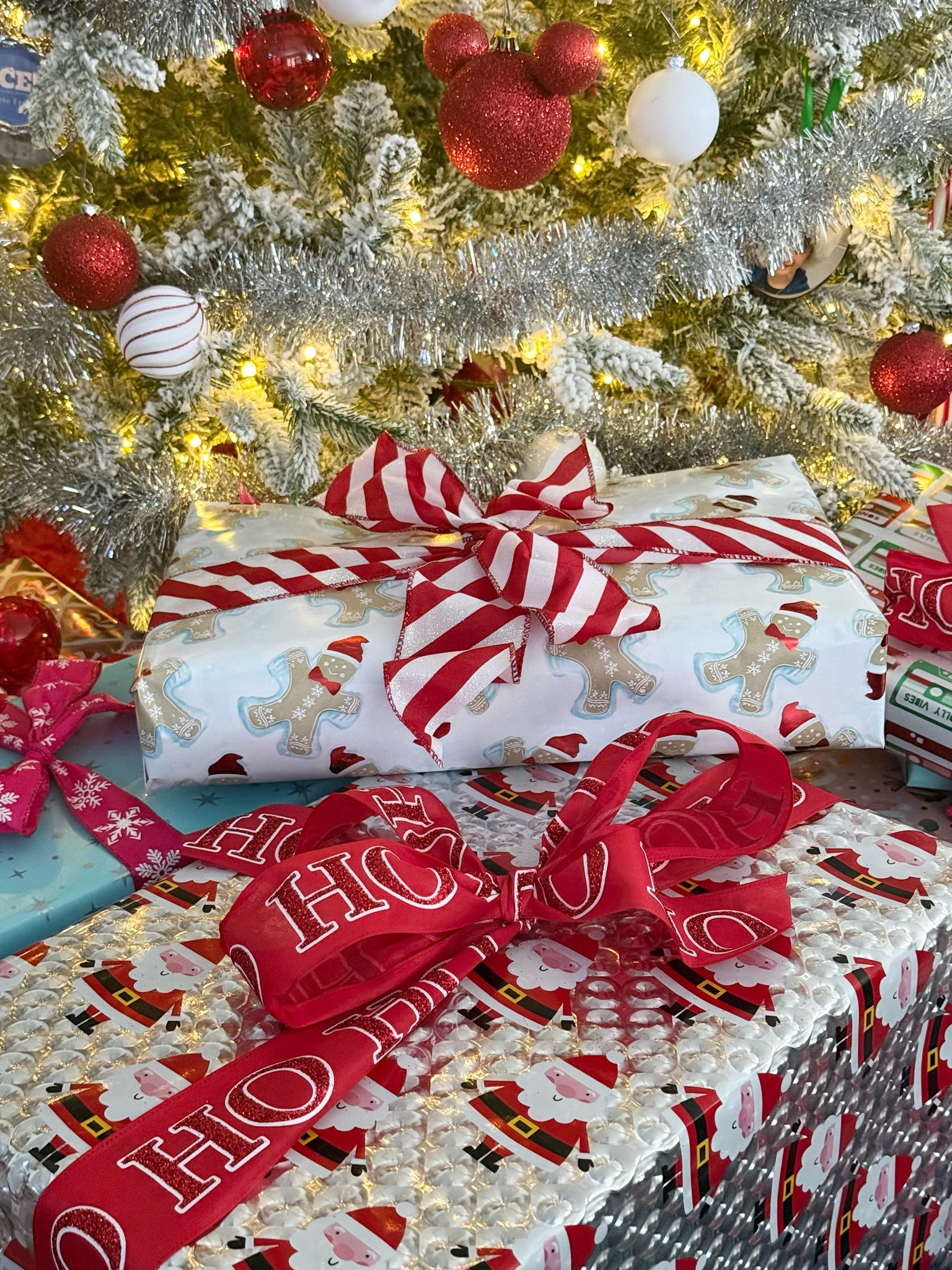 Wrap your gifts in style without breaking the bank! 🎁✨ These pretty wrapping papers are not only budget-friendly but reversible too, with fun prints on both sides for double the holiday magic. 🎄🎀 #HolidayWrapping #BudgetFriendlyFinds #GiftWrapGoals #Christmas #ChristmasPresents 

#LTKHoliday #LTKFamily #LTKHome