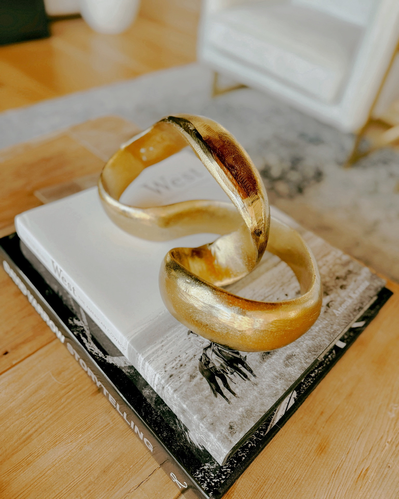 Love these luxe pieces for a simple, yet polished coffee table. 

#LTKHome #LTKSeasonal