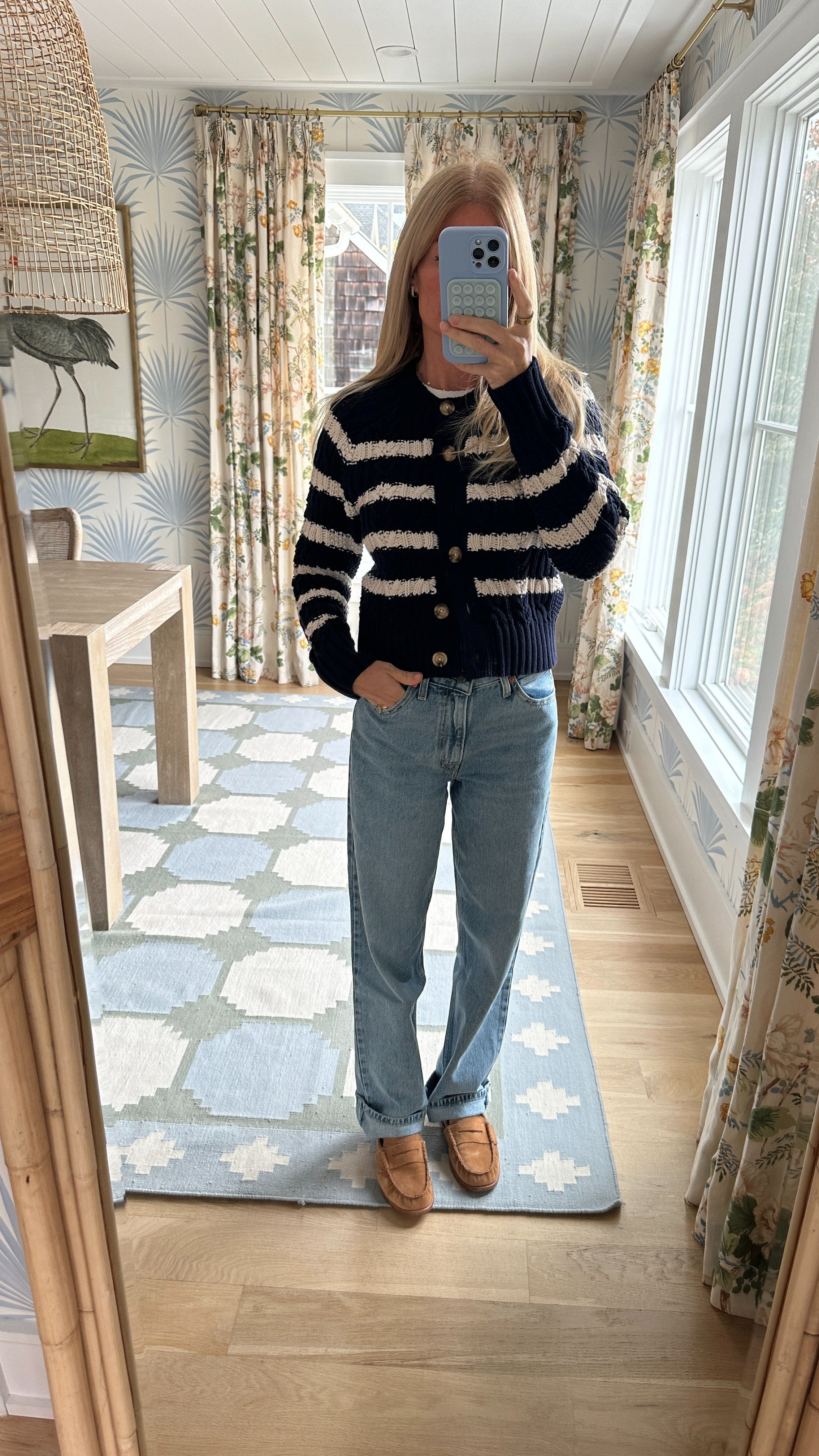 rainy day ootd 

 