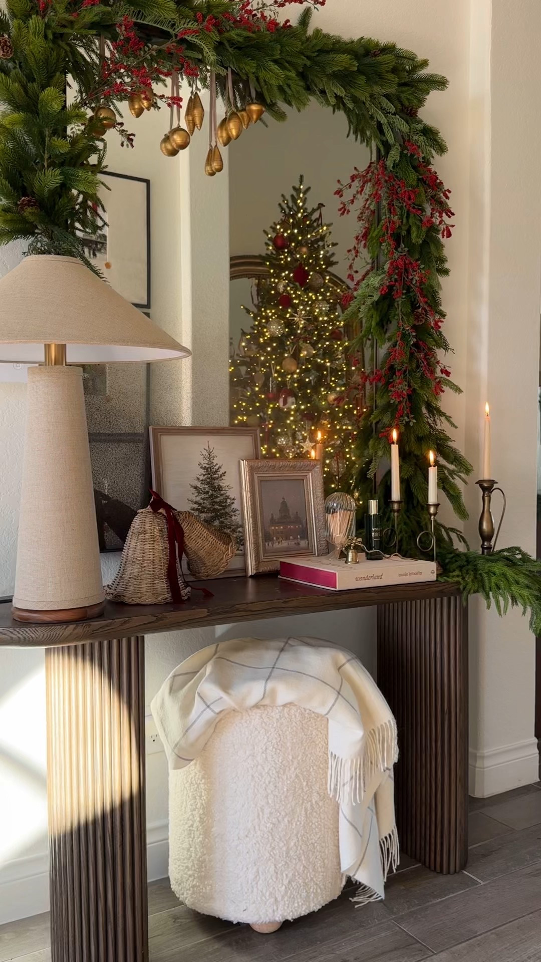Christmas entryway ✨🤎 

#LTKHome #LTKHoliday #LTKSeasonal