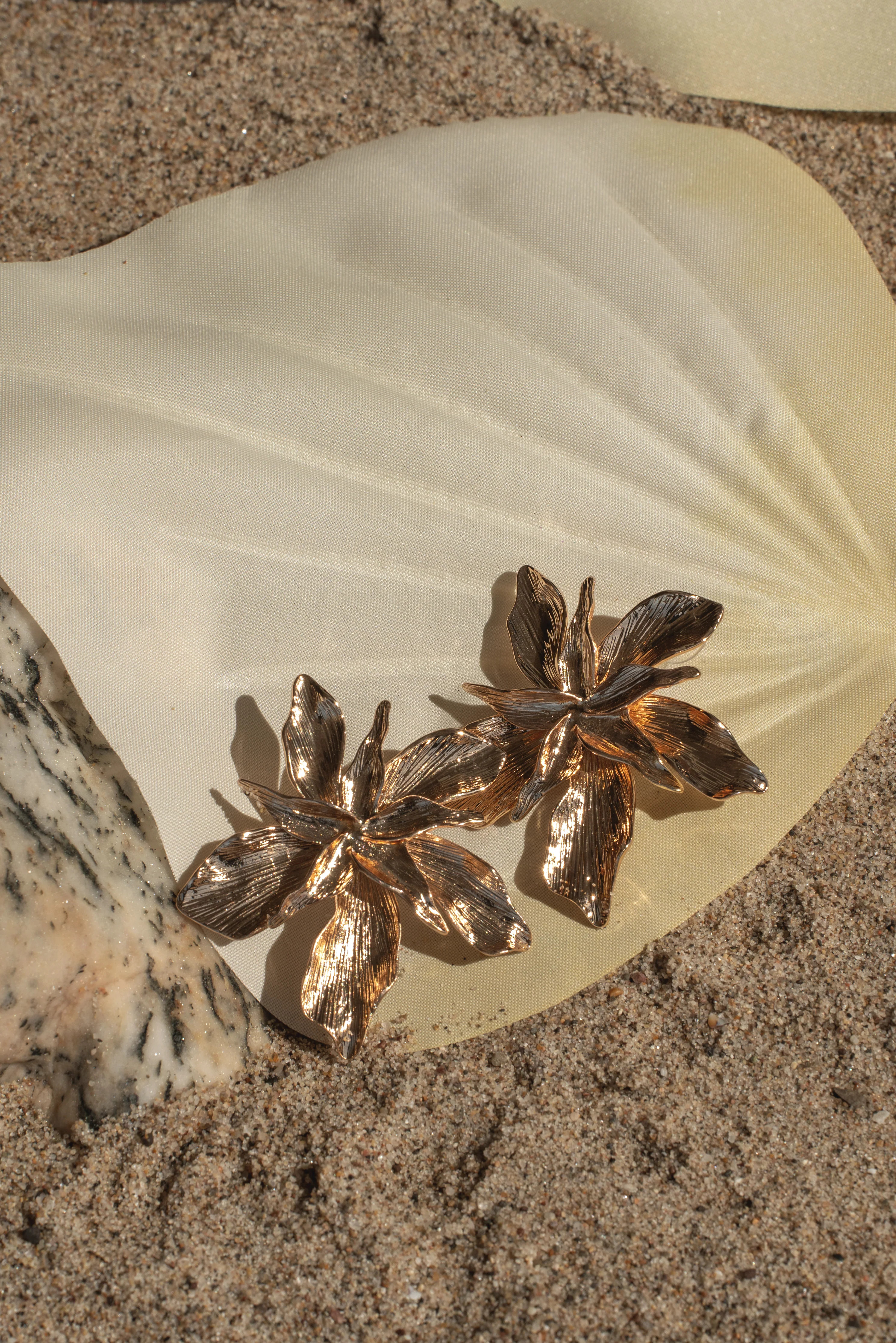 Gold Botanical Earrings | JLUXLABEL