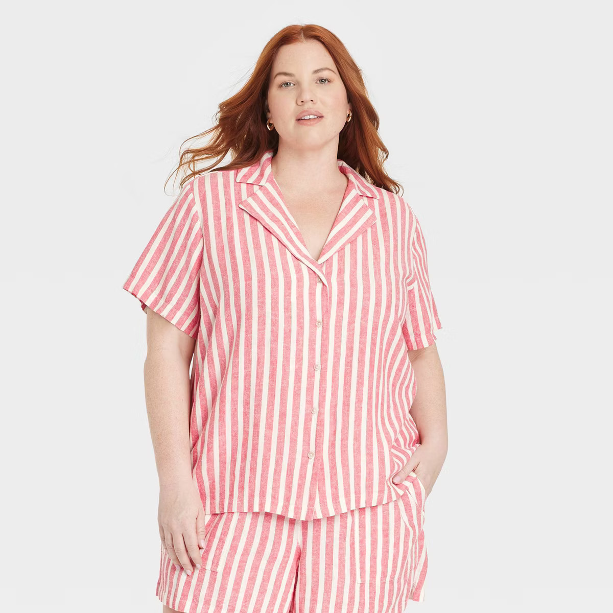 Women's Short Sleeve Collared Linen Button-Down Shirt - Universal Thread™ | Target