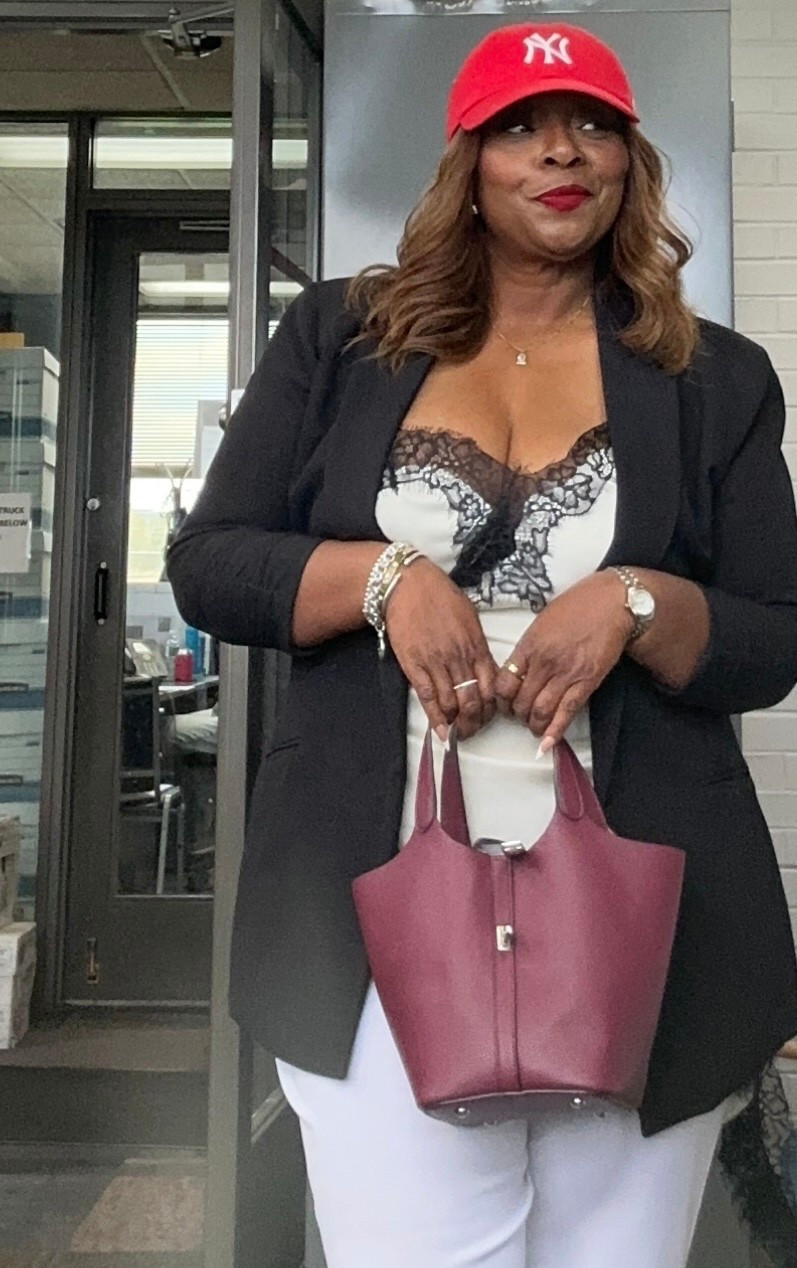Adding a statement piece to chance this casual look, to create balance! 

#LTKootd #LTKPlusSize