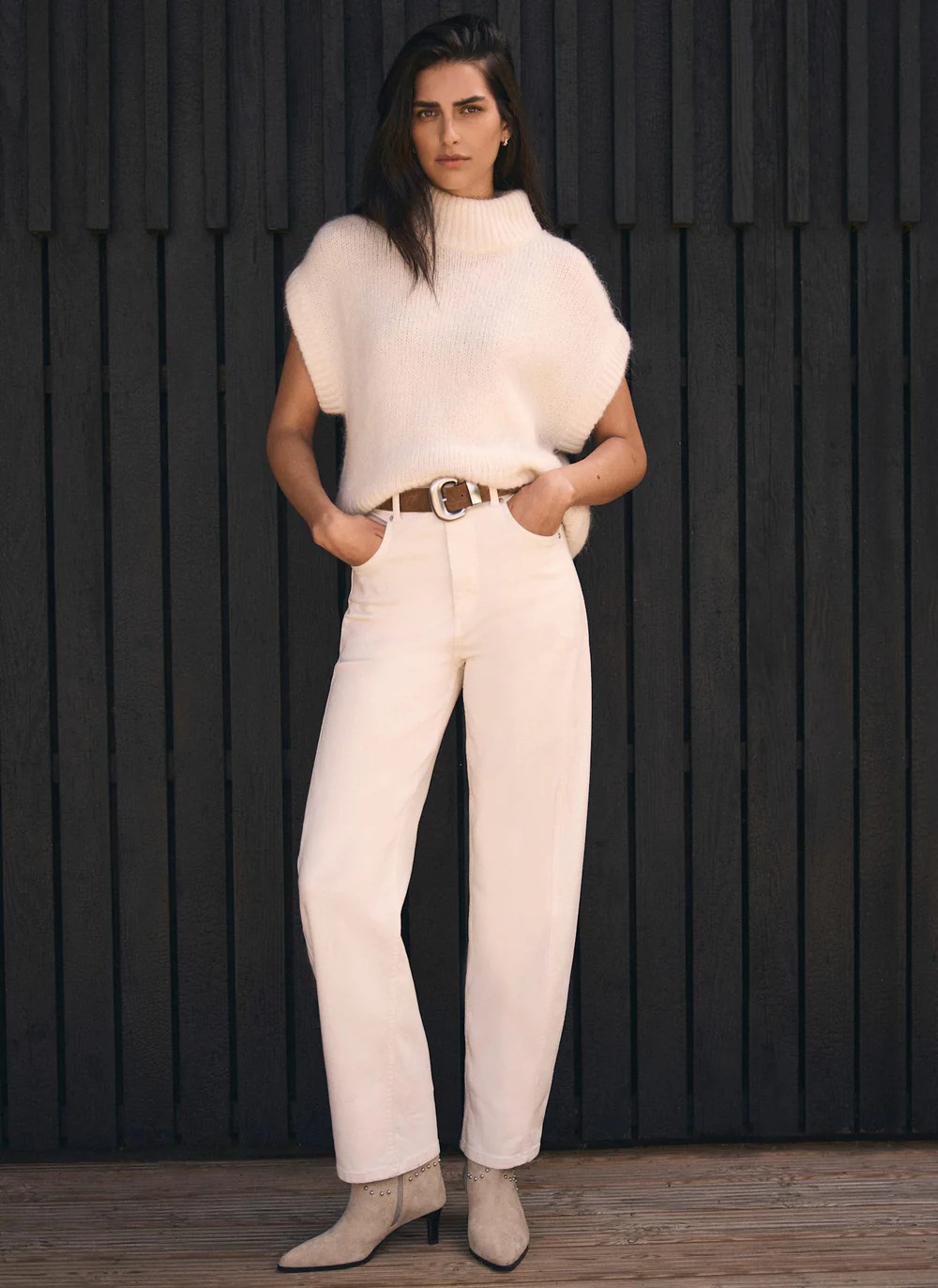 Cream Barrel Leg Jeans | Mint Velvet