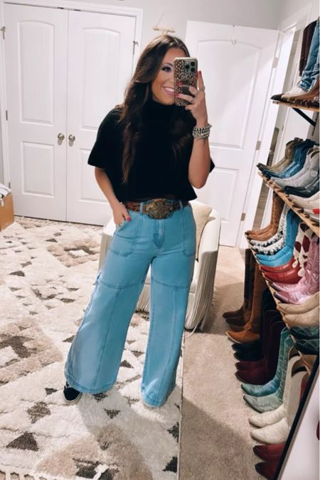 Love these wide leg jeans from VICI! Paired with a black cropped sweater and my black vans, this makes for a cute western outfit idea you could wear as a Nashville outfit, or just if you need a trendy casual outfit idea. 
4/27

#LTKstyletip #LTKfindsunder100 #LTKSeasonal