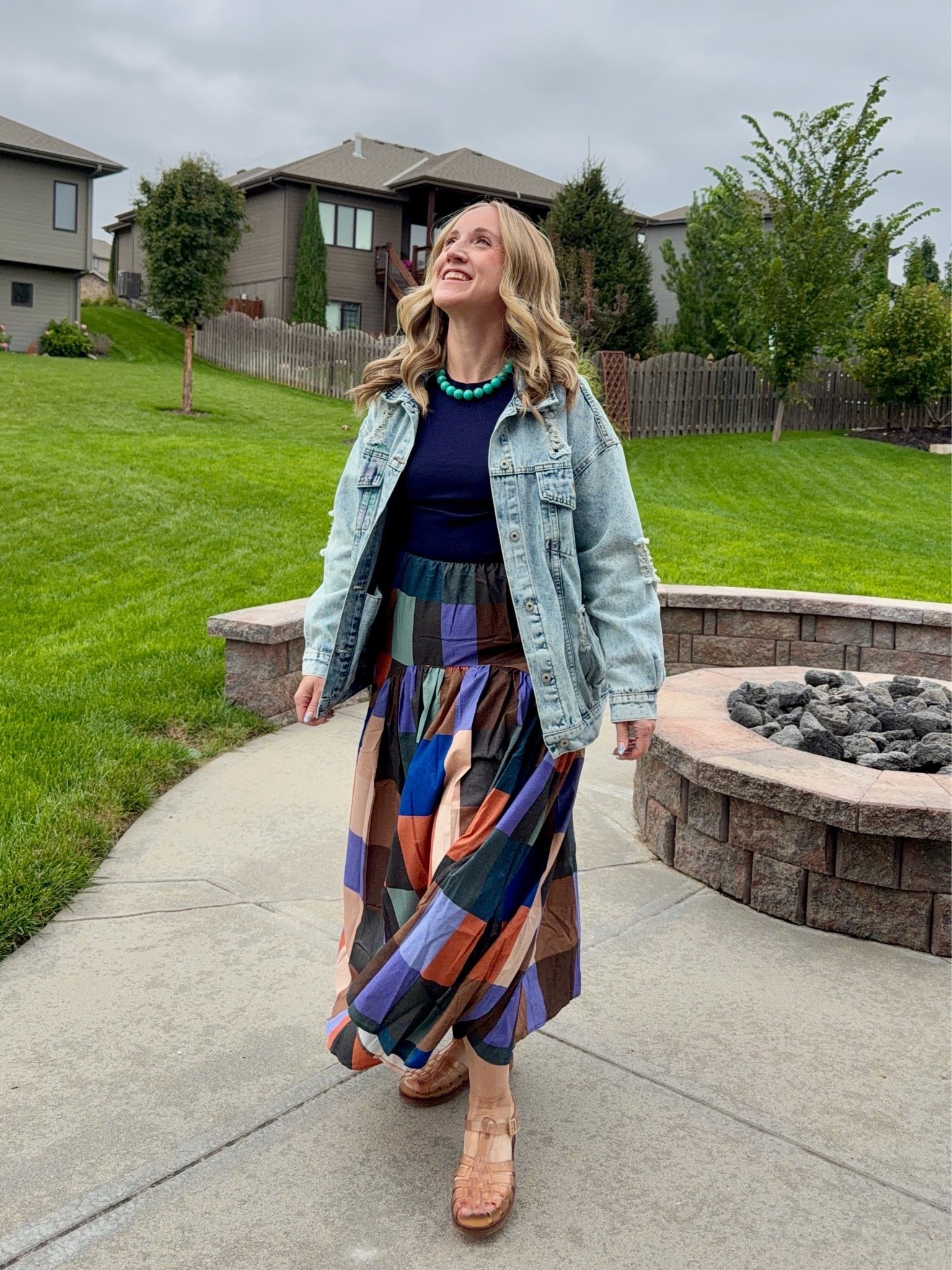 Things are looking up because it is officially FALL! And this skirt screams fall to me!
Skirt - size medium
Jacket - size small (very oversized)
Jelly sandals - size 9 (sized up to 1/2 size)

#LTKOver40 #LTKMidsize #LTKootd