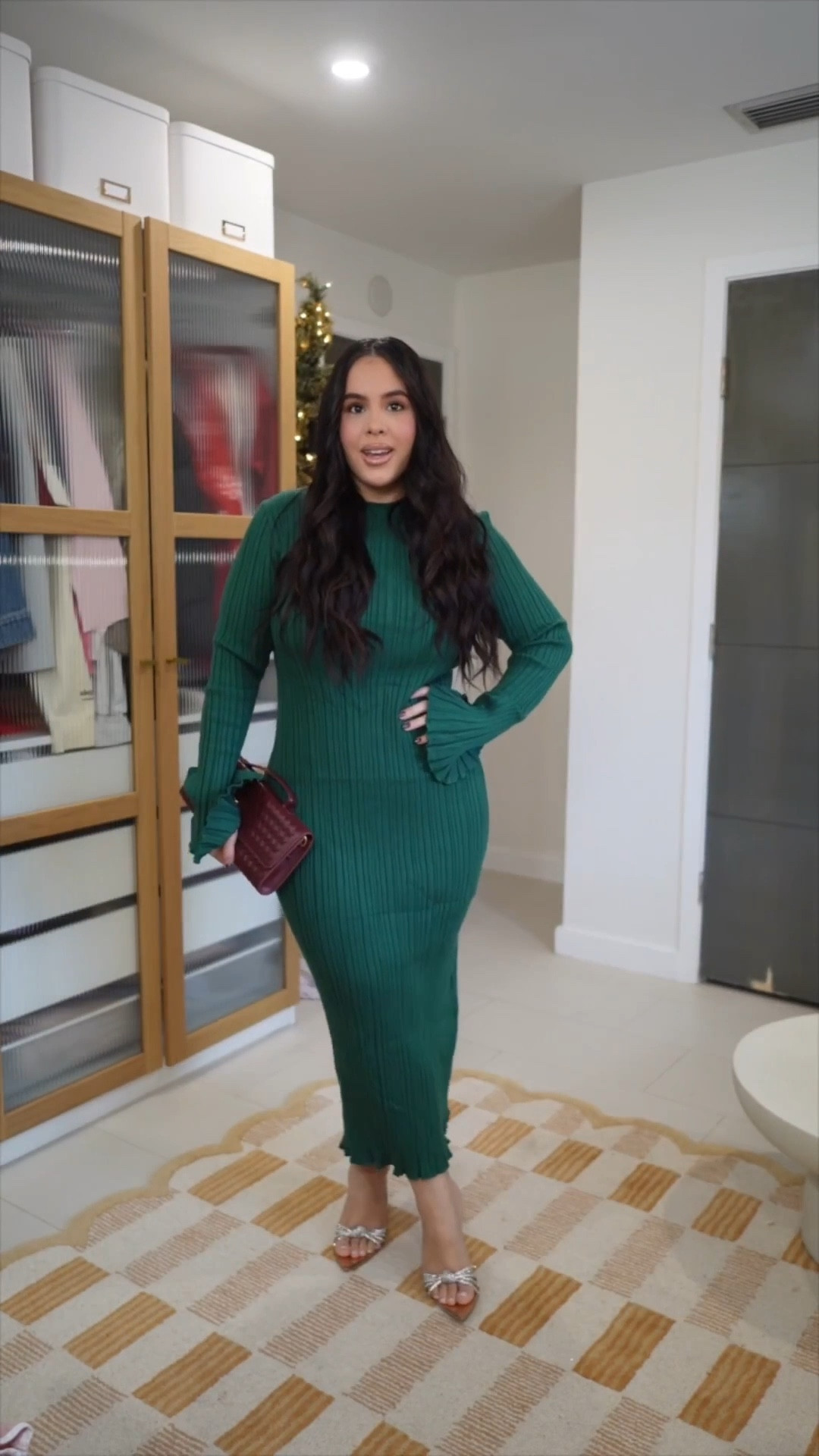 A last-minute Amazon holiday dress that actually fits and flatters a curvy midsize body 🙌  The ribbed fabric is stretchy, smoothing, and comfortable, and the length makes it feel elevated but still easy to wear — perfect for Christmas dinners, holiday parties, or anything festive that popped up out of nowhere.

Wearing size L


#LTKMidsize #LTKHoliday #LTKootd