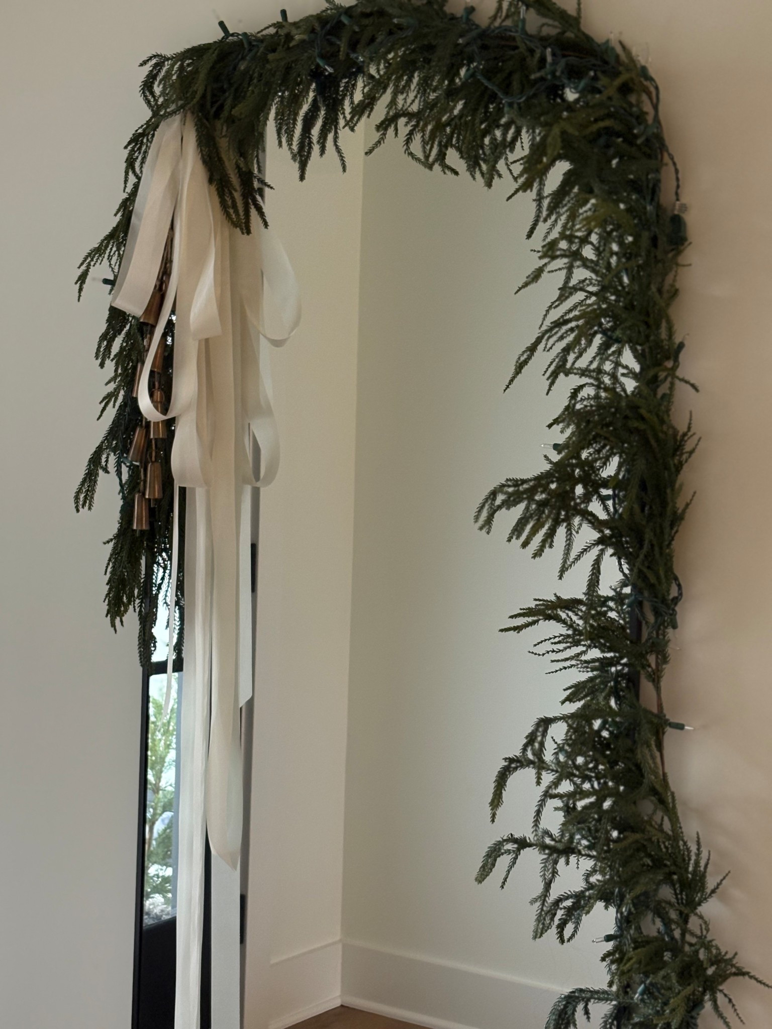 Entryway garland 

#LTKFindsUnder50 #LTKHome