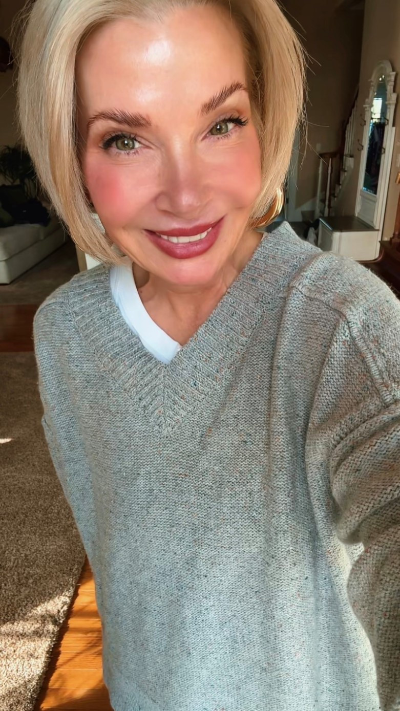 Slightly oversized without swallowing you. That V-neck layered over the white tee gives it that effortless

#LTKdayinmylife #LTKootd #LTKSaleAlert