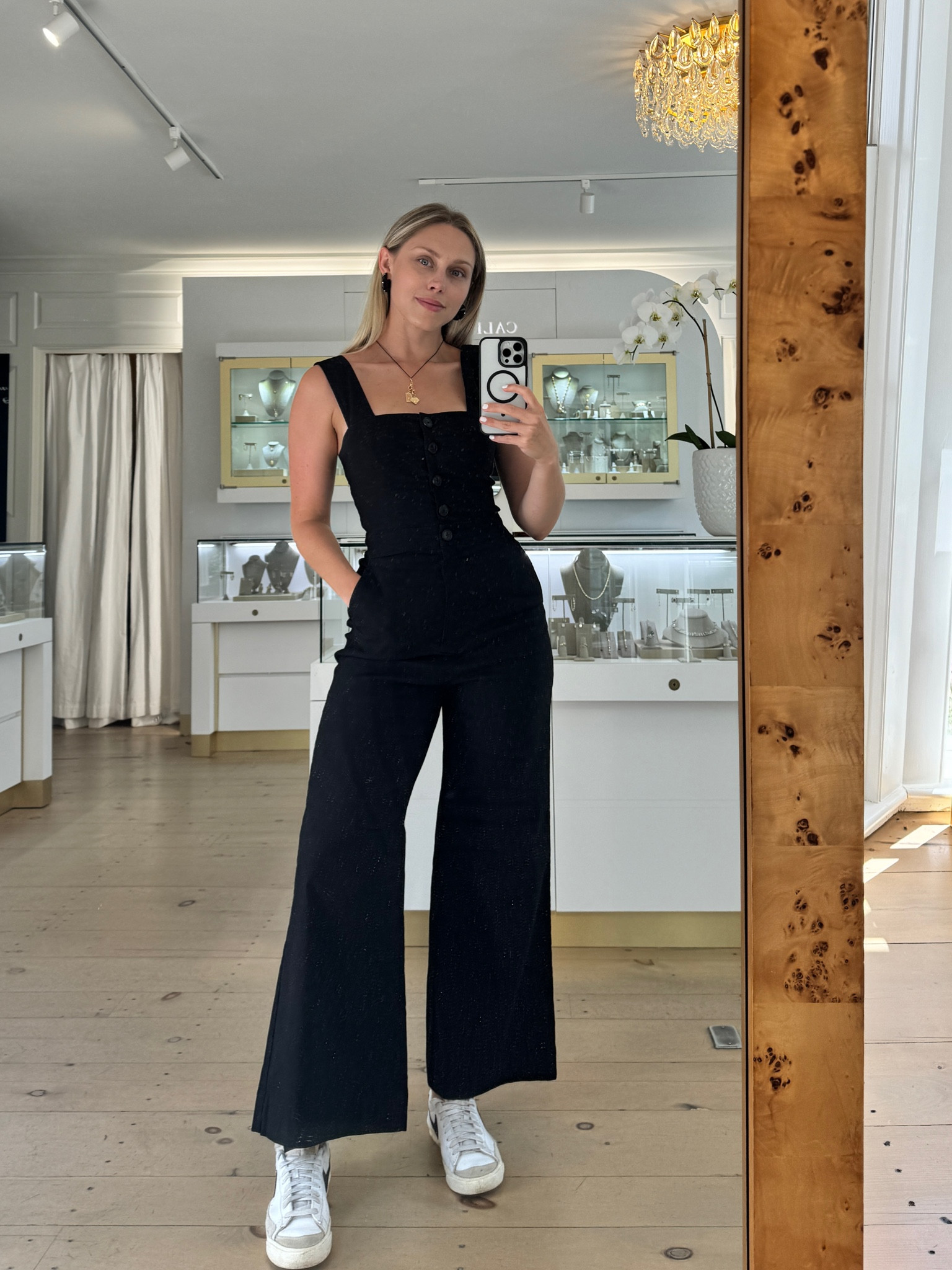 ANTRO JUMPSUIT UNDER $70

this style is no longer available in black, but they have such fun prints that are an additional 40% off 

70s style, versatile wardrobe staples, styling, all black outfit, sneakers, Anthropologie, 

#LTKSeasonal #LTKWorkwear