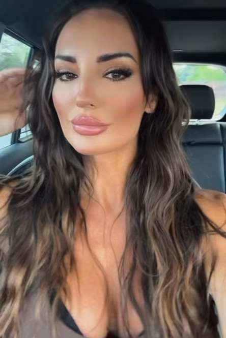 This Yensa super serum silk foundation has quickly become one of my ultimate favorite items! Also let’s talk about this hair! I’m going to link this new crimper for my hair! Obsessed  

#LTKBeauty #LTKVideo