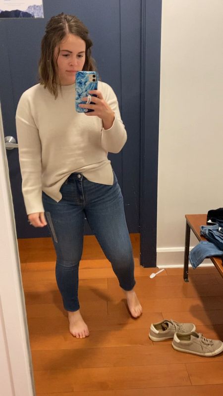 American Eagle Next Level High Waisted Jegging (I got in short since I’m petite) 
Favorite new jeans-getting jeans postpartum is a struggle, but I loved these!

Jeans, Jegging, skinny jeans, high waisted, high waisted jeans, petite, American Eagle, denim, postpartum, postpartum clothes 

#LTKstyletip #LTKfindsunder100 #LTKmidsize