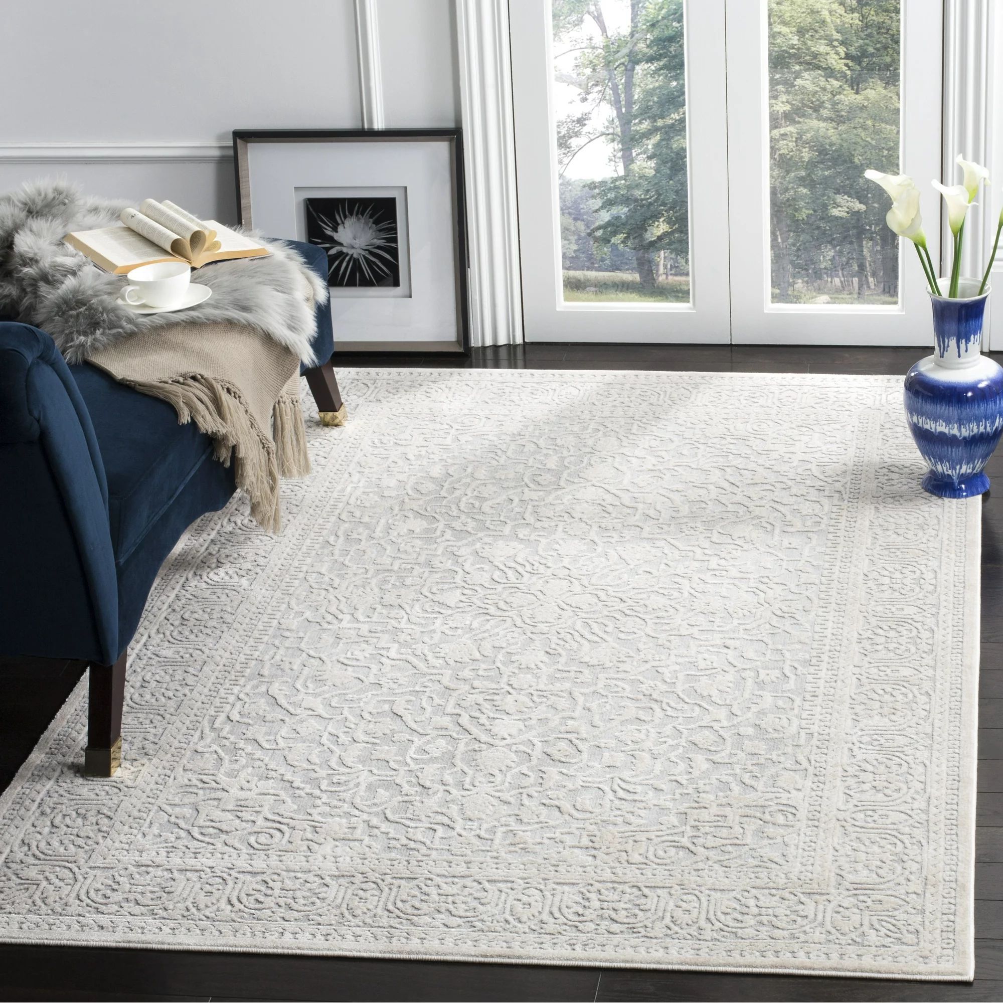SAFAVIEH Reflection Dolkar Traditional Area Rug, Light Grey/Cream, 6'7" x 6'7" Square | Walmart (US)