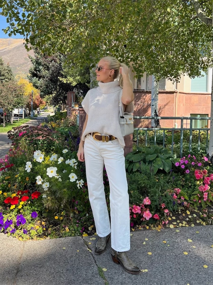 SIZE: small in sweater (linked similar), 27 in jeans, boots are tts (linked exact in a different color and also similar)! #kathleenpost

Mountain chic look, fall transition outfit, western chic look

#LTKootd #LTKSeasonal #LTKTravel