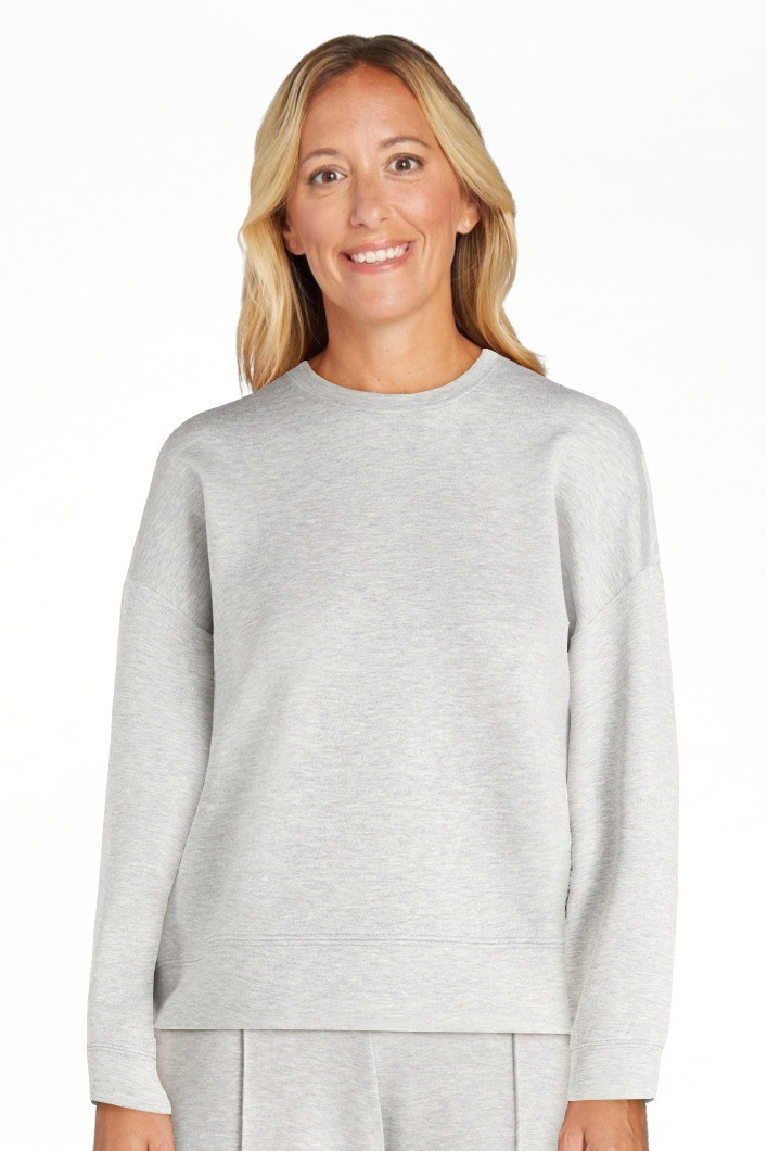 Scoop Women's and Women's Plus New Scubaknit Cropped Sweatshirt with Drop Sleeves, Sizes XS-4X | Walmart (US)