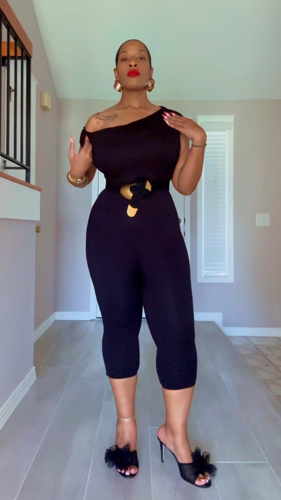 I love this one piece capri jumpsuit it’s so comfy. Wearing a XXL.

#LTKootd #LTKPlusSize #LTKMidsize