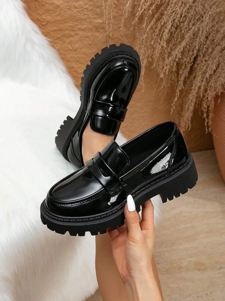 Mocasines De Plataforma Para Mujer, Oxfords Casuales Con Aumento De Altura, Estilo Británico Vintage De Punta Redonda Cómodos Slip-On Planos Para Primavera, Verano, Otoño, Invierno, Negro | SHEIN
