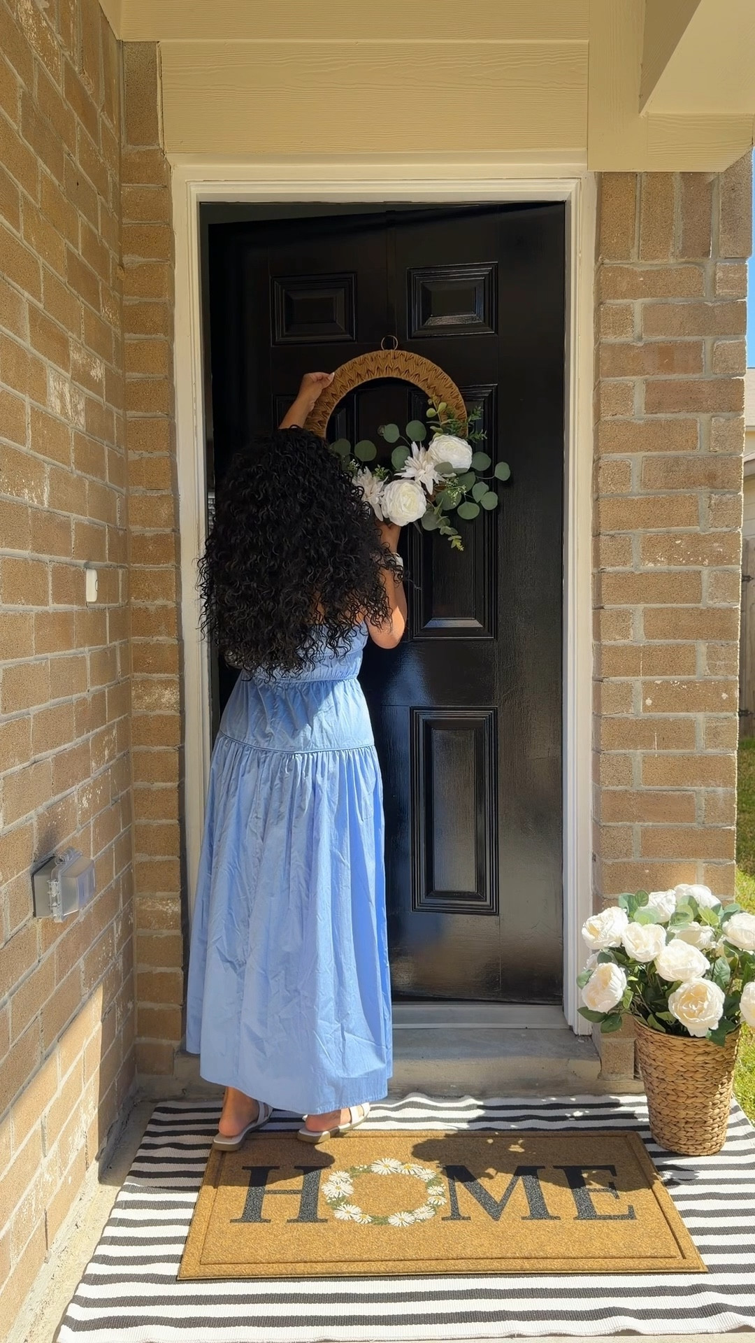 Spring Porch Reset! I love the spring so much and probably because I’m obsessed with 💐 


#LTKSpringSale #LTKSeasonal #LTKHome