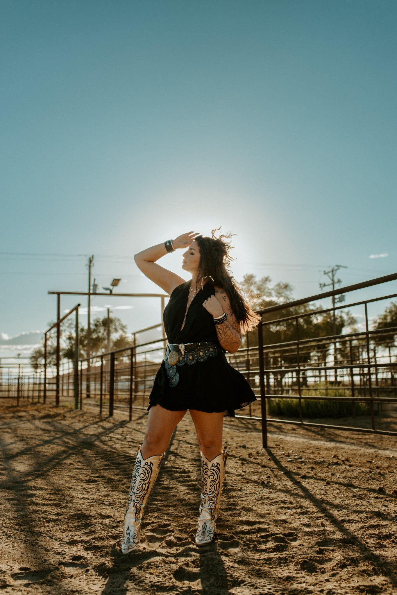 Feeling like a rich bull riders wife! 🌙

#LTKBeauty #LTKMidsize #LTKStyleTip