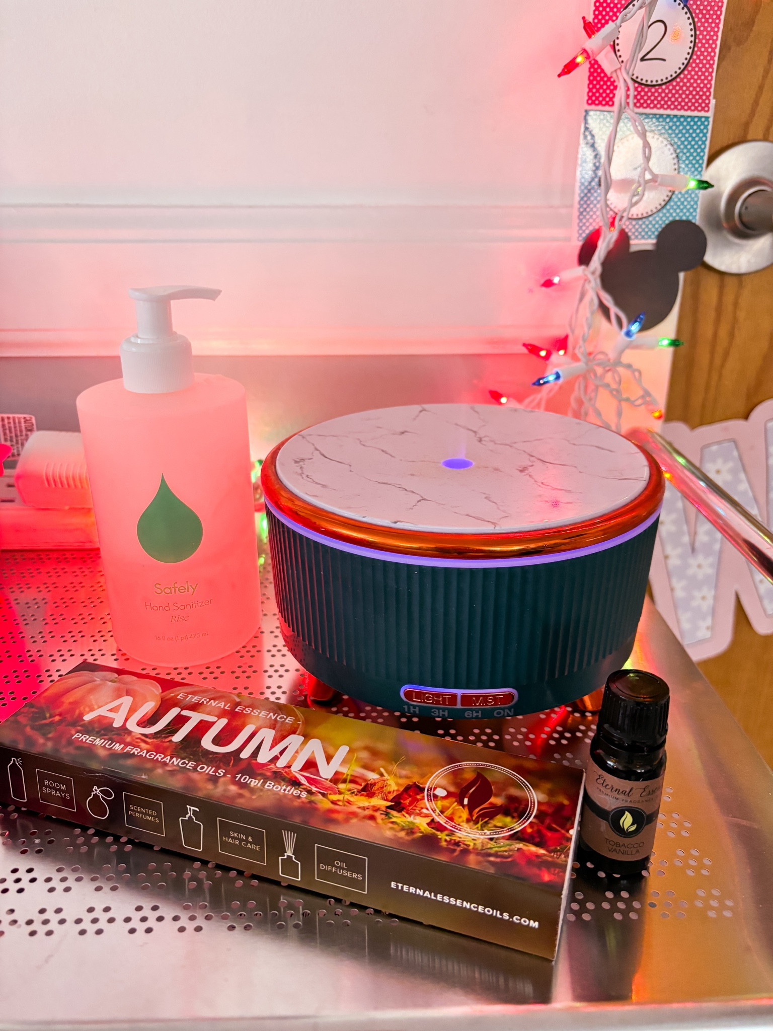Fall Vibes in our classroom 🍂 I get compliments from everyone who comes into my classroom on how good it smells! I LOVE my diffuser and my favorite essential oil brand is Eternal Essence. They have the best sets for every season! 🍂🧡

#LTKHome #LTKSeasonal #LTKGiftGuide