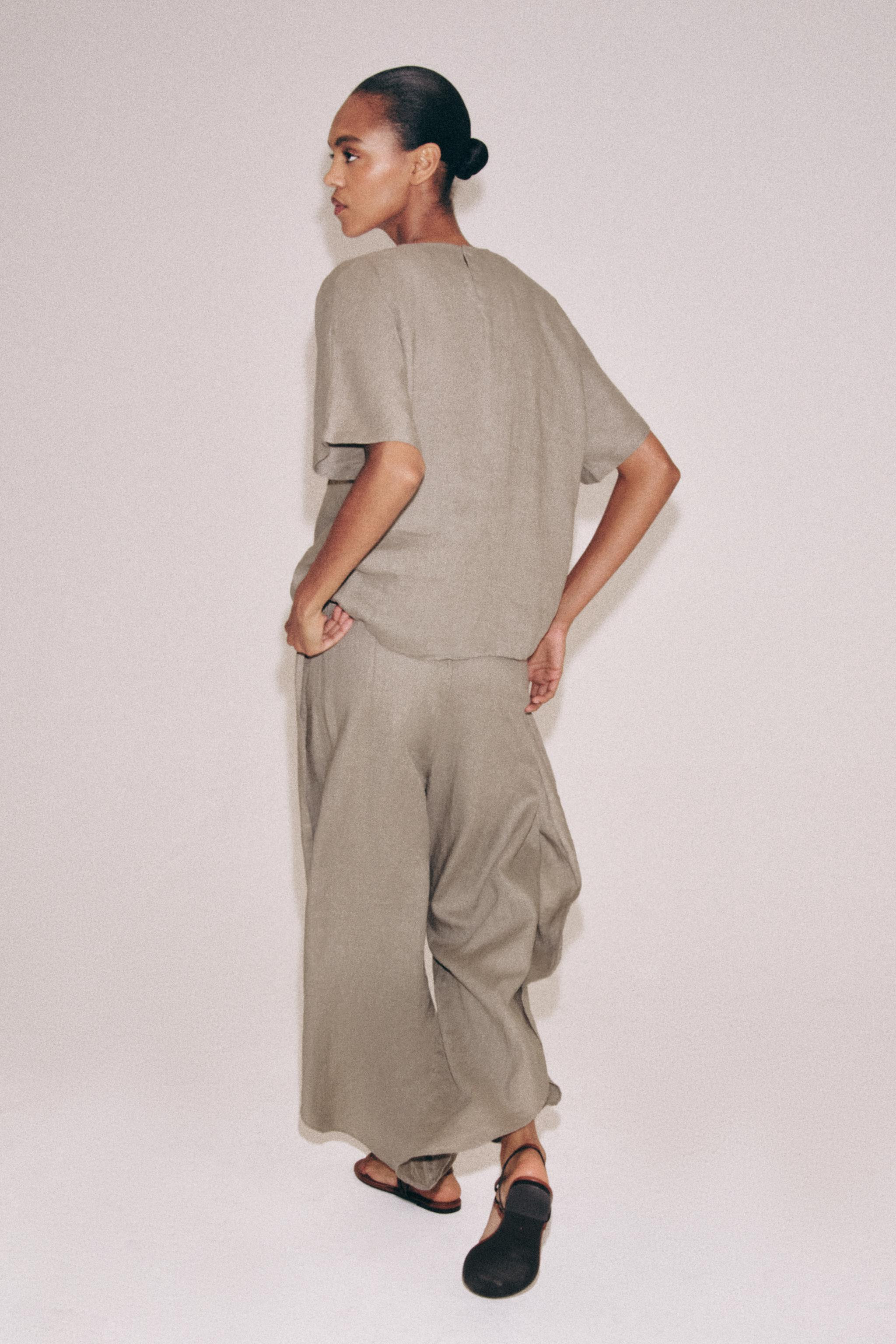 100% LINEN LACED TOP ZW COLLECTION | Zara US
