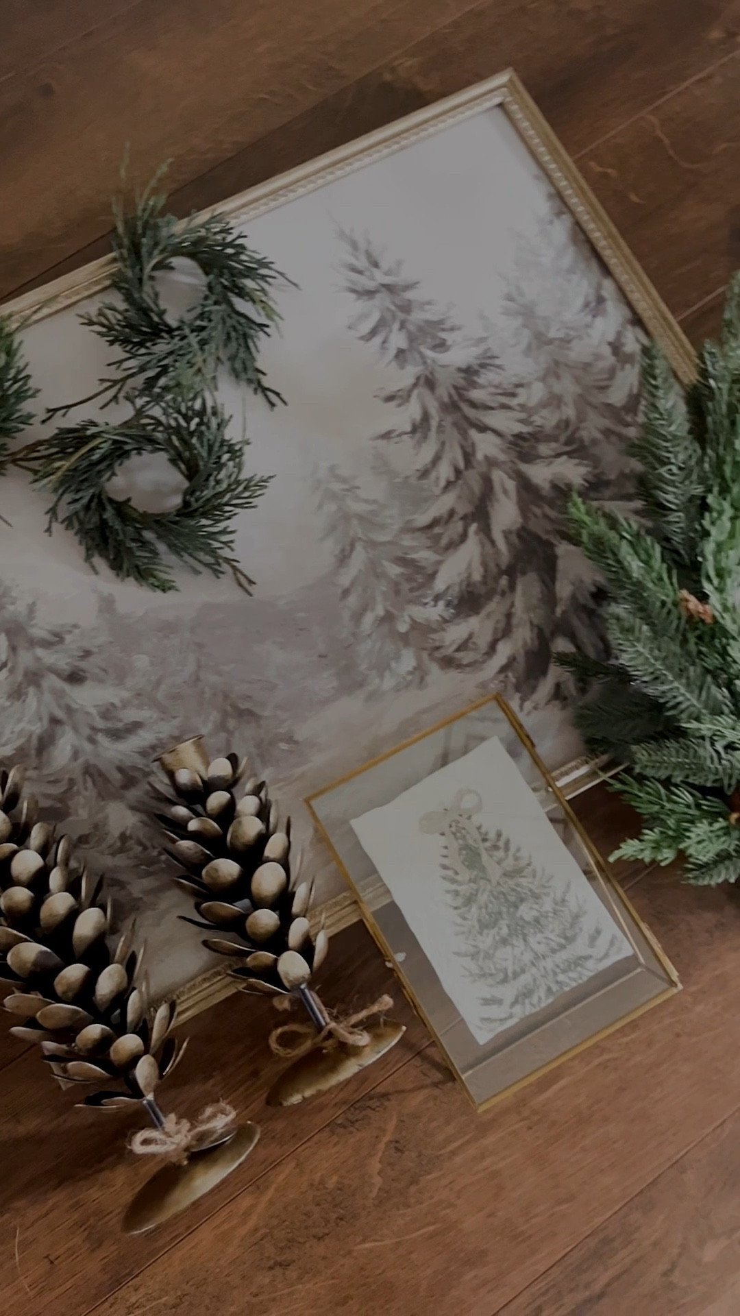 Some 2025 Christmas Decor favorites all under $20!

#LTKHoliday #LTKHome #LTKFindsUnder50