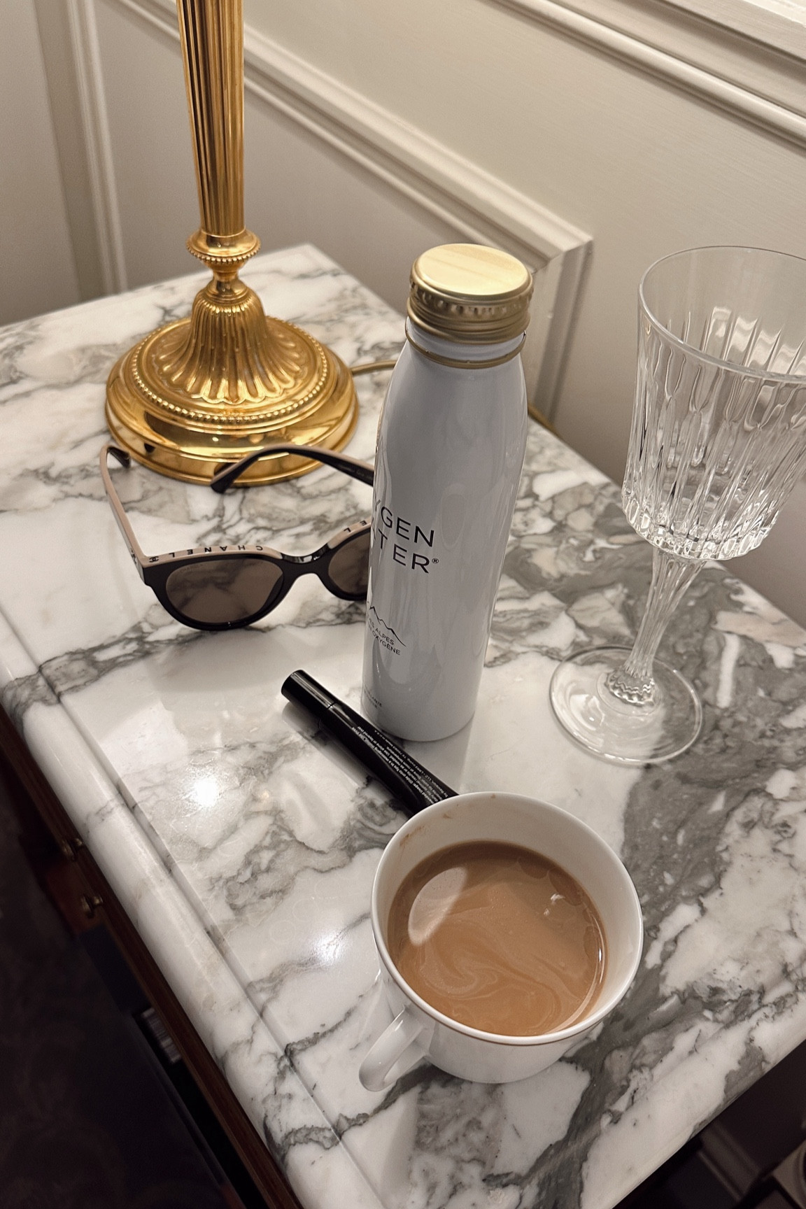 What’s in my bedside table while traveling ✈️

#LTKFindsUnder100 #LTKTravel