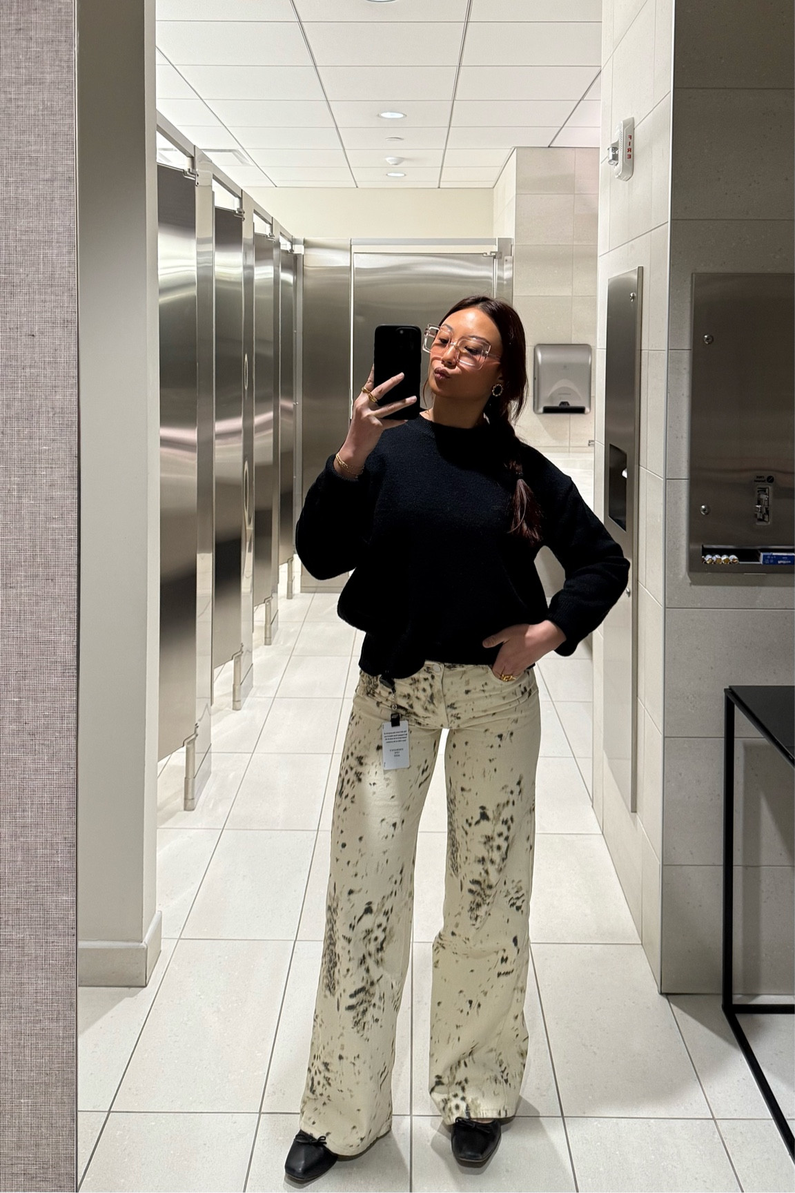 work fits 

#LTKFindsUnder50 #LTKStyleTip #LTKMidsize