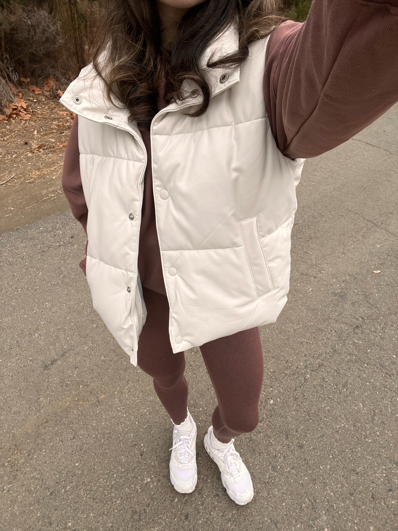 Cozy morning walk🤍 

#LTKFitness #LTKActive