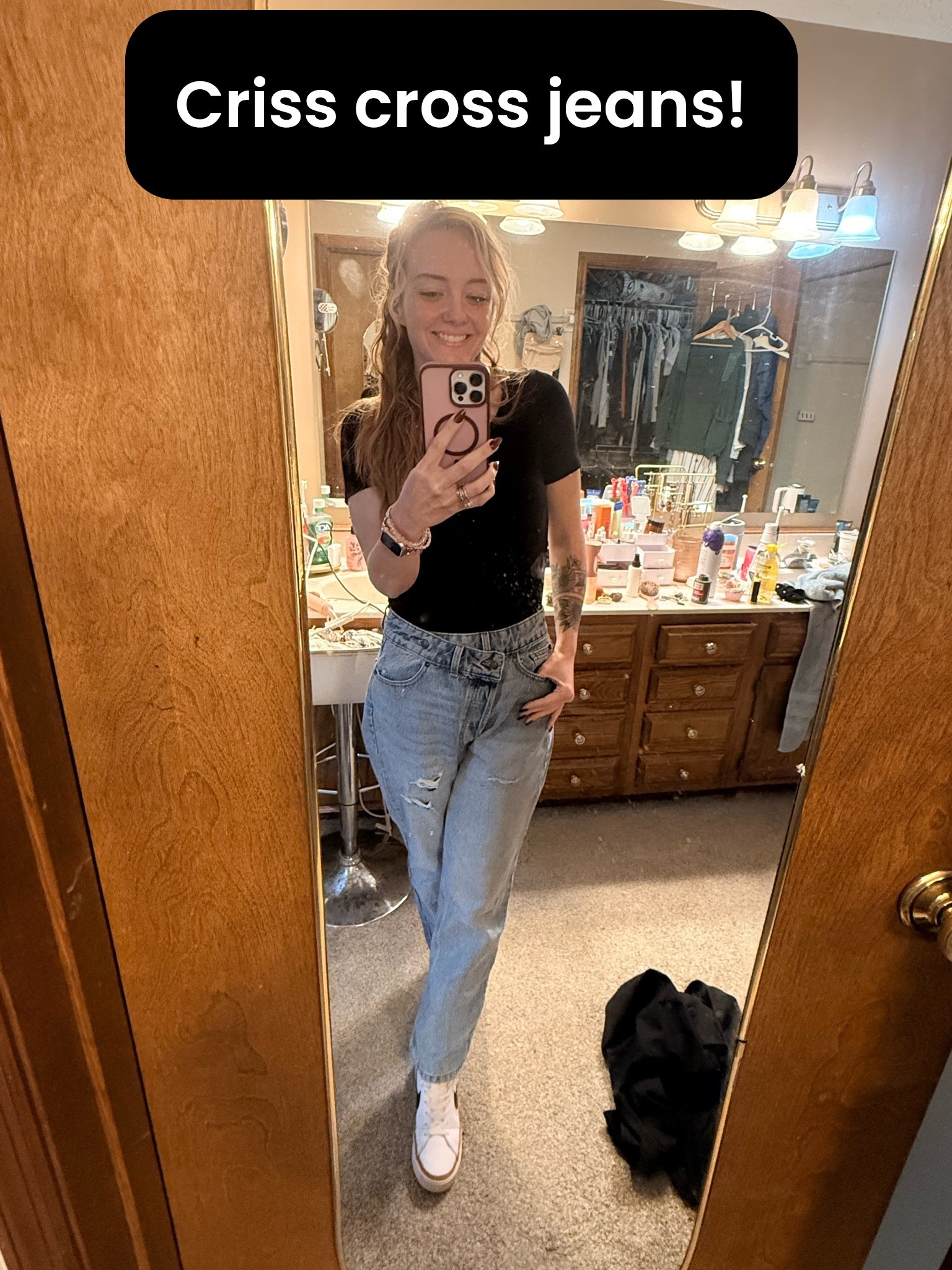 Unique jeans with a criss cross waistband. 

KBB by KAHLANA Women's Mid-Rise Tapered Leg 'The Dylan Jean'

#LTKmomlife #LTKootd #LTKdayinmylife