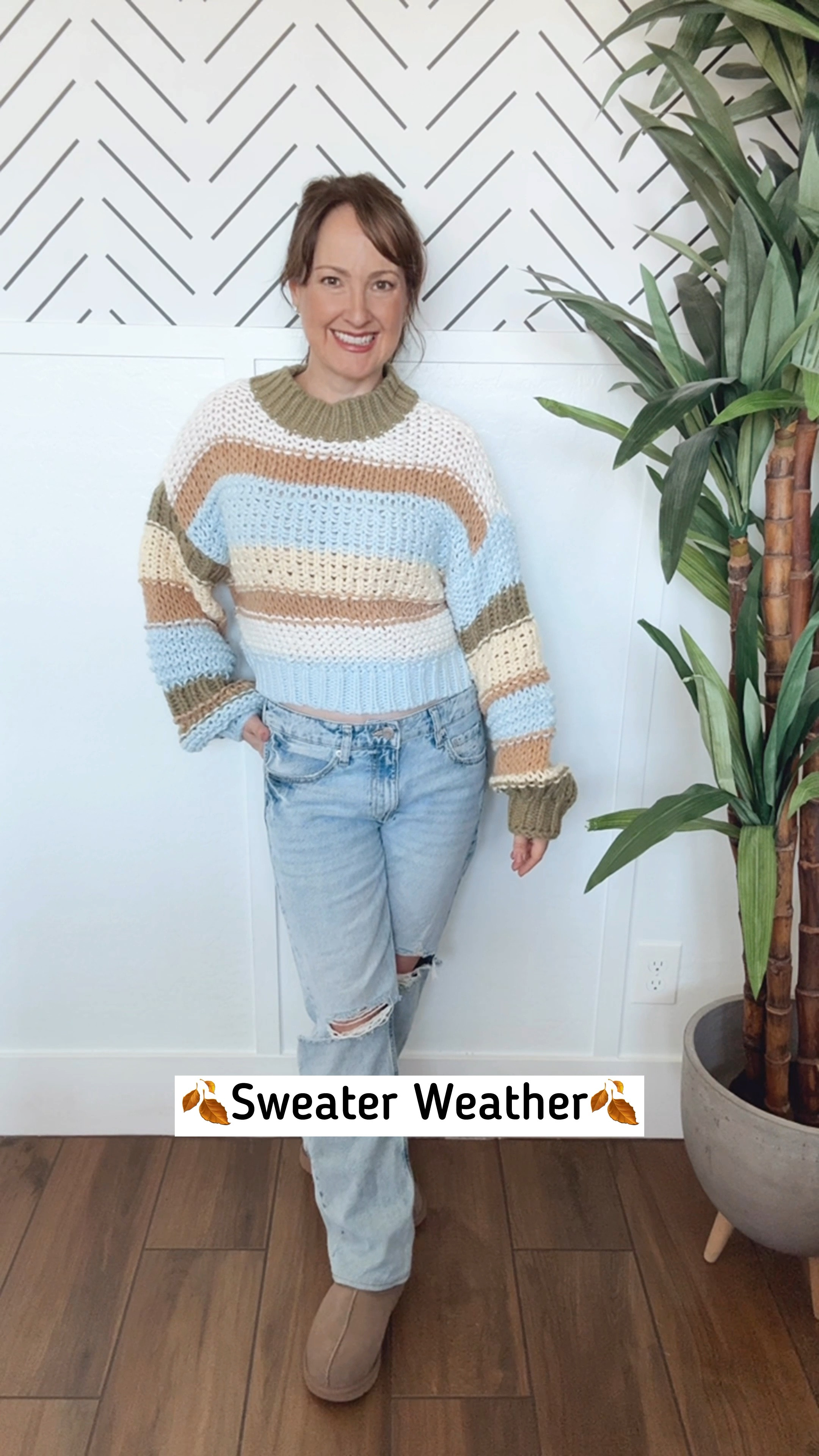 It’s almost 🍂SWEATER WEATHER!🍂 Well, I can dream, right?! It’s still like 100 degrees here in Phoenix! Who else is ready for a comfy pair of Uggs, jeans, and a cozy knit sweater? 

The first sweater is sold out, but I linked similar ones  

#ootd #fallfits #fallfashion #falloutfits #sweaterweather #fallaesthetic #fallvibes #grwm #tryon #fallhaul #chunkyknitsweaters 

#LTKFallSale #LTKStyleTip #LTKShoeCrush