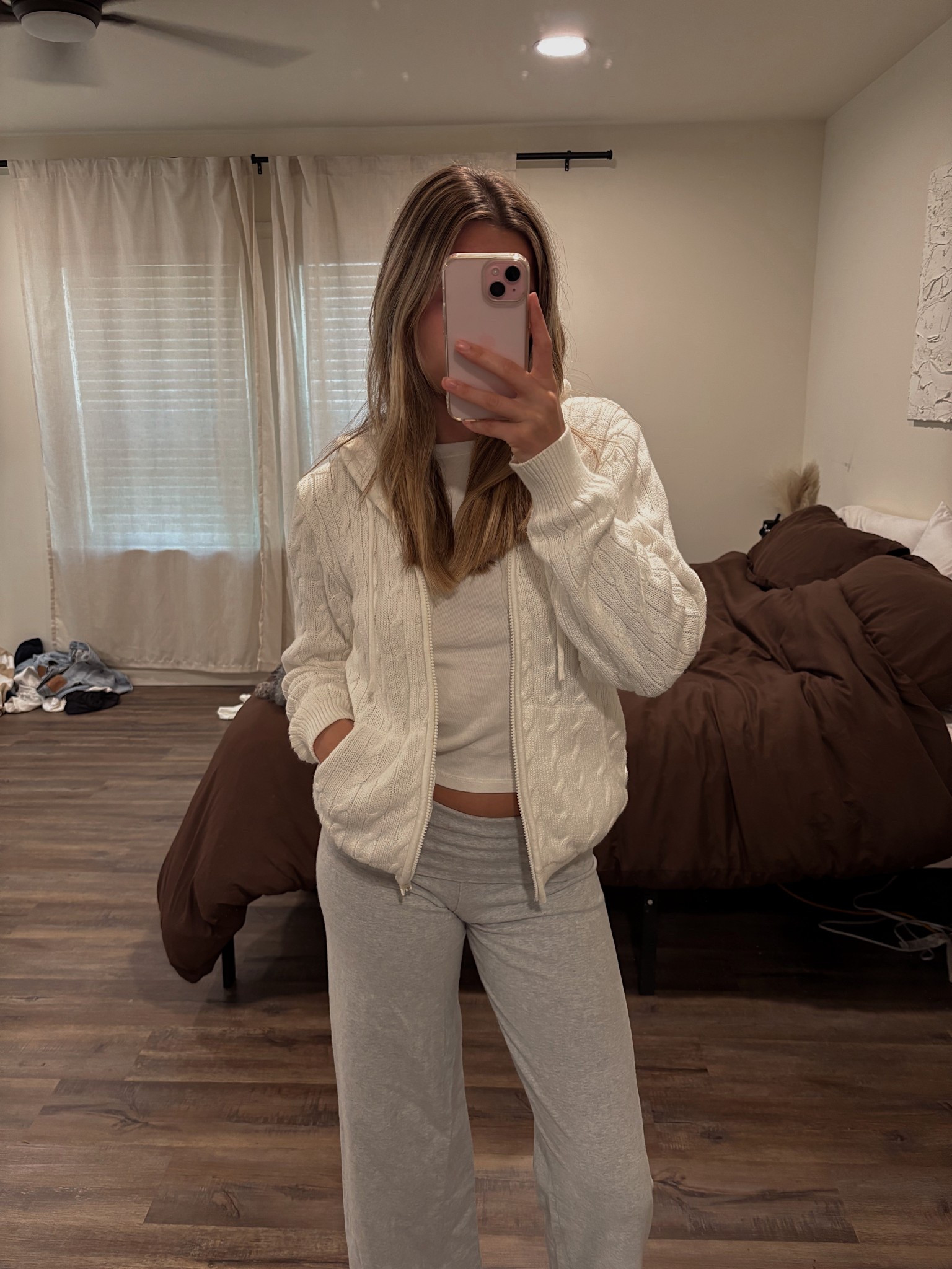 Comfy & cozy for movie nights 🎬🤍
The entire set’s from Brandy Melville, super soft, warm, and perfect for when the theater AC is freezing

They don’t have the exact color pants on pacsuns site but i linked similar ones 

#LTKActive #LTKSeasonal #LTKU