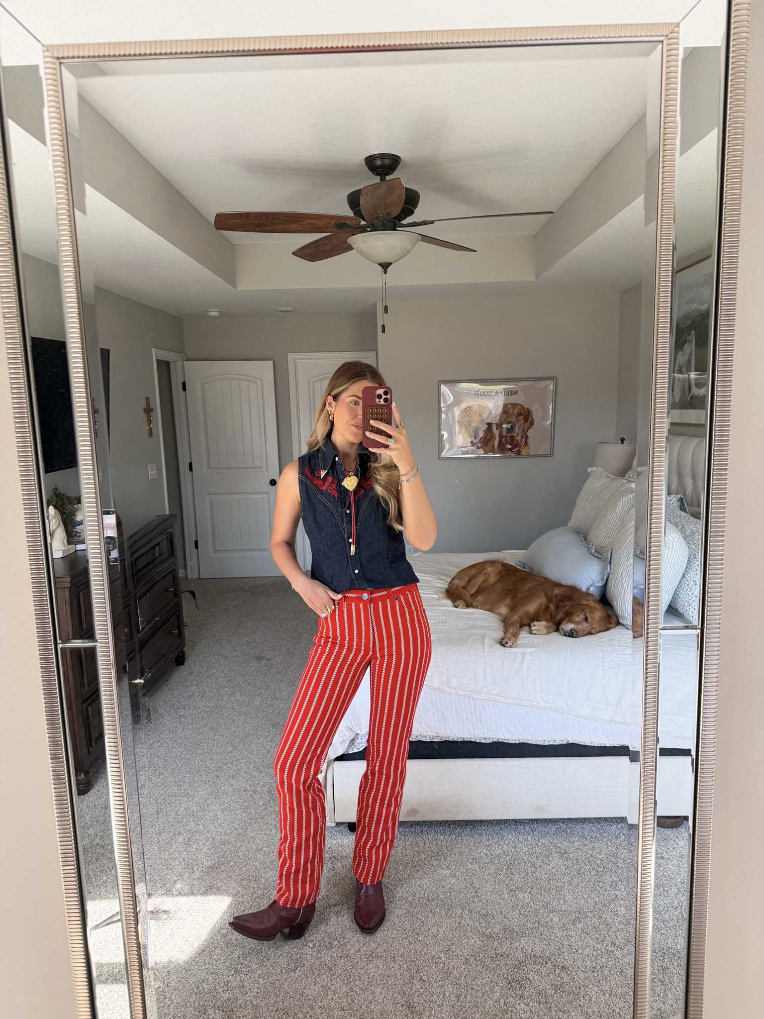 size 26/34 in jeans, small in top, size down half size in boots + use code KIRA10 on first time tecovas purchases 

#LTKootd #LTKFestival #LTKTall