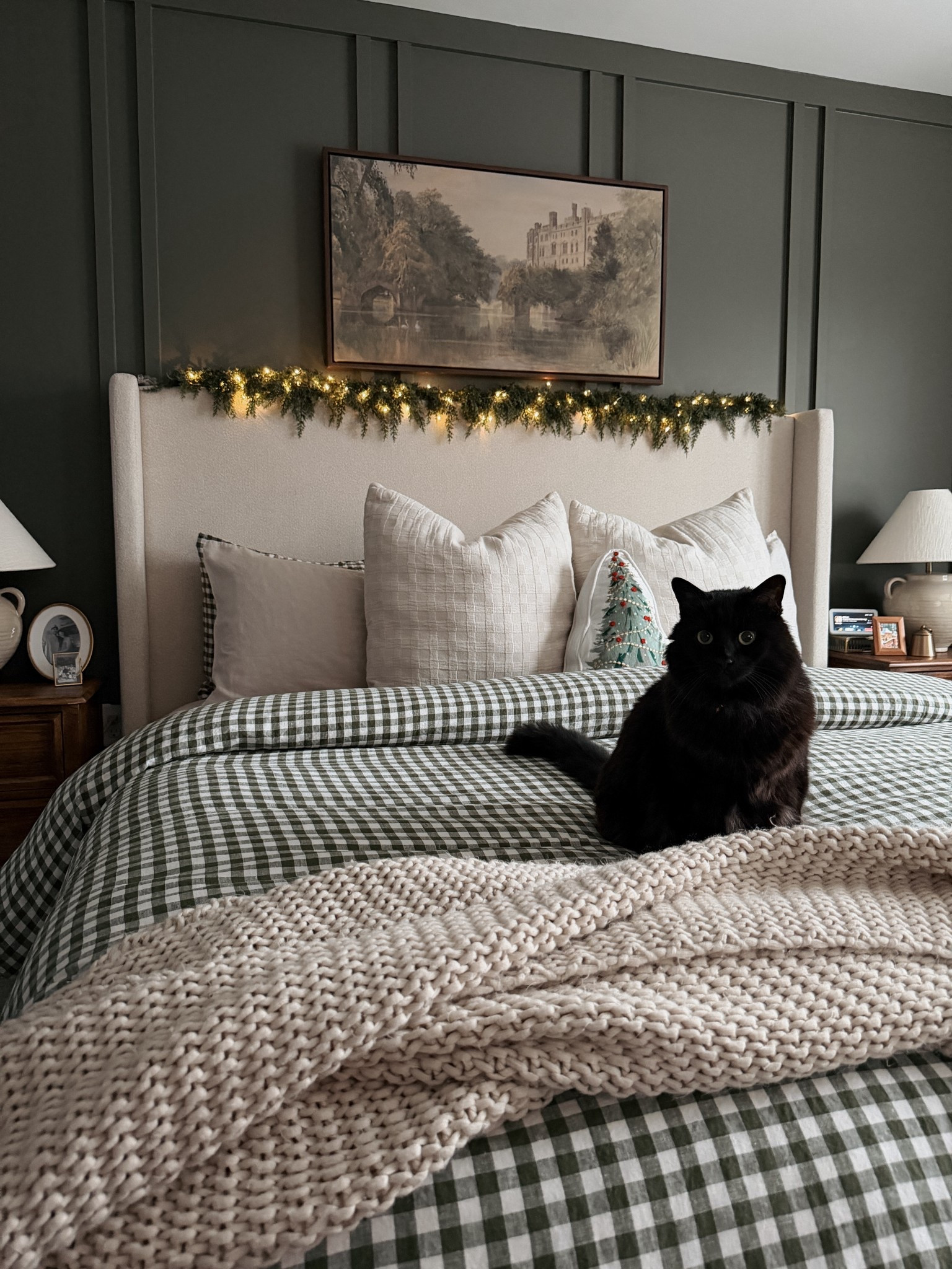 My bed is FINALLY back in stock!!! It is the King in Ivory Boucle color ✨

#LTKU #LTKHome #LTKSeasonal