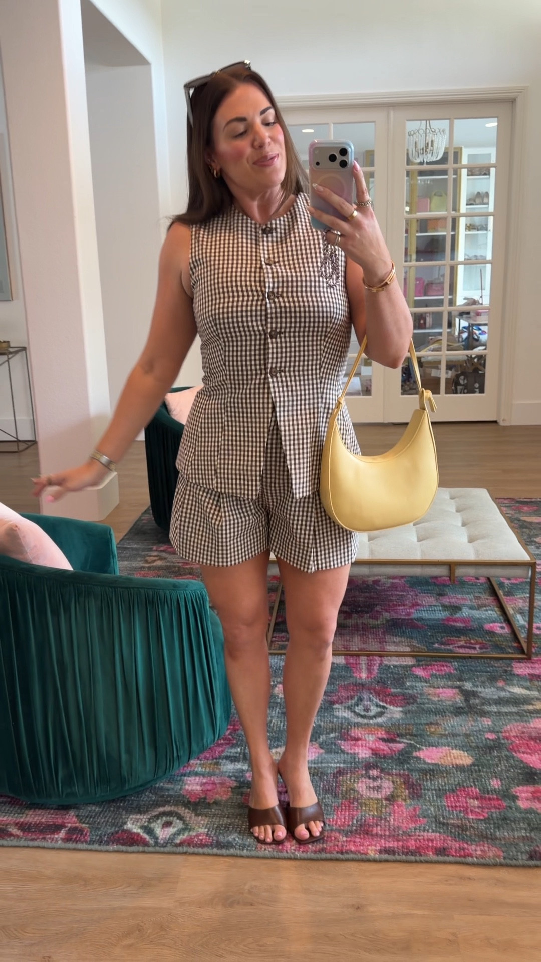 curvy midsize brown gingham set for spring! in the large in top and shorts. top runs small, there’s no stretch 

#LTKSeasonal #LTKMidsize