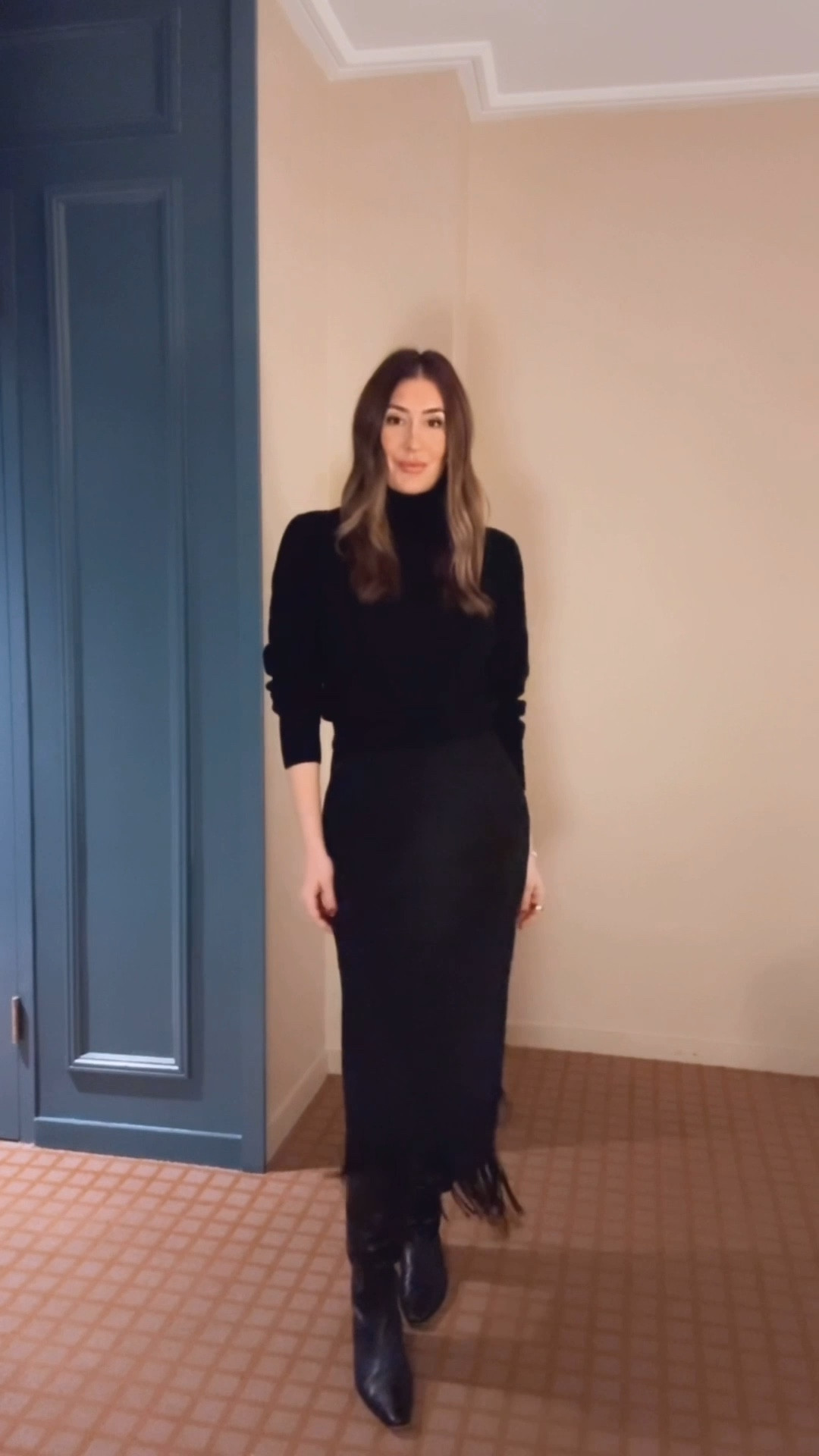 A little late sharing this but so many of you wanted the details on this skirt I wore in the city over the weekend! 🖤 

#LTKgrwm #LTKootd