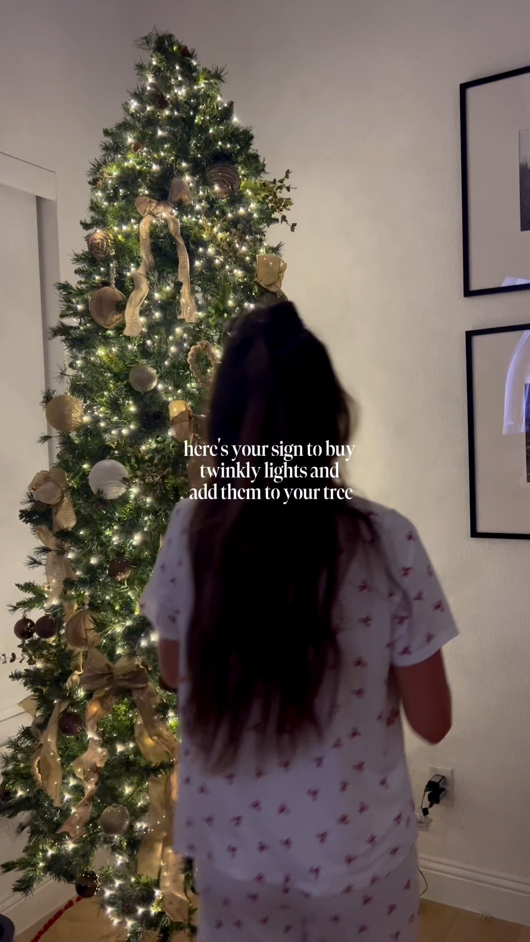 Twinkle lights 
Christmas decor
Christmas tree
Tree decorating 
Viral Christmas tree
Christmas lights 
Holiday decor 

#LTKFindsUnder50 #LTKHoliday #LTKHome