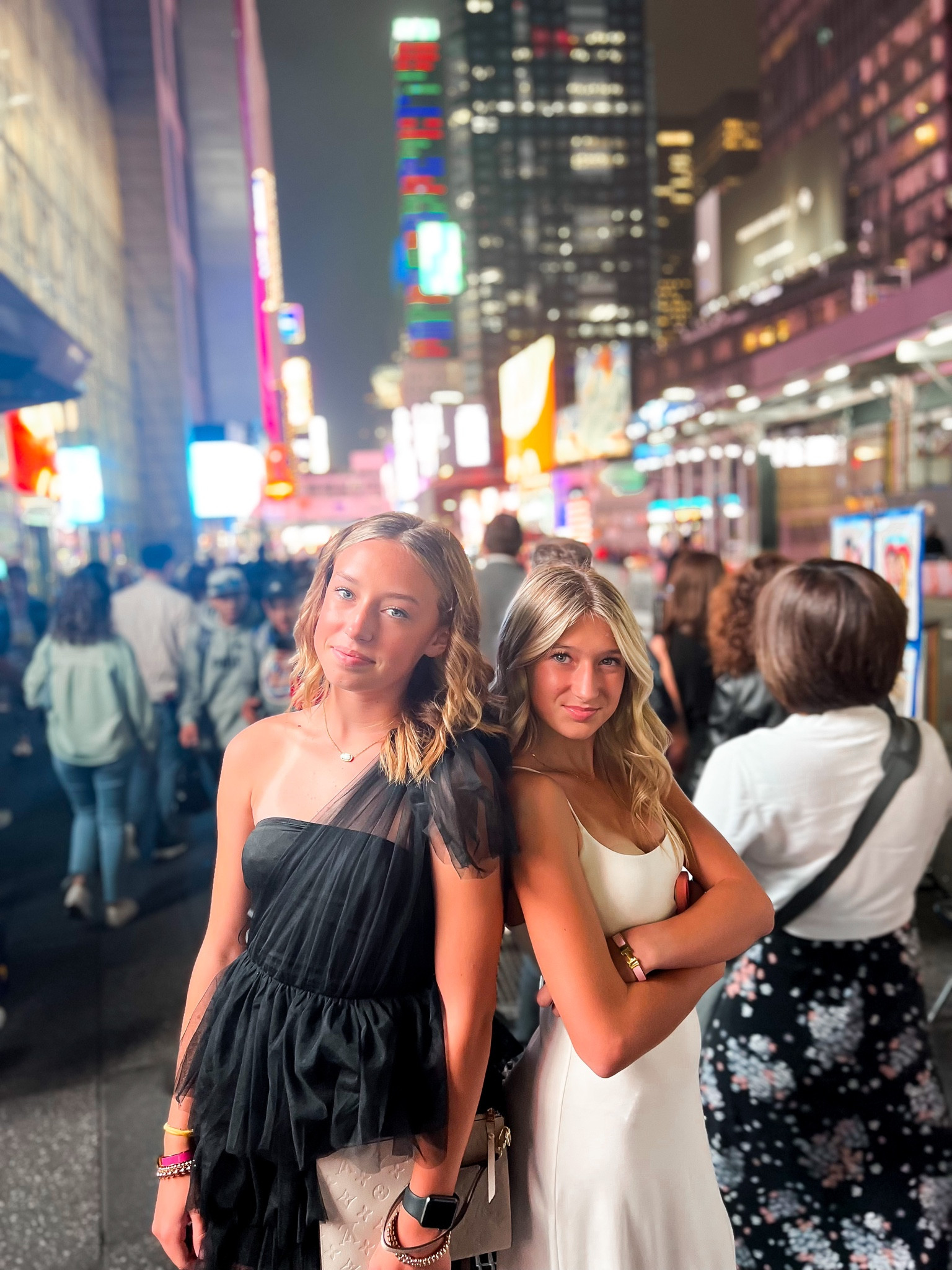 What I wore in NYC

#LTKshoecrush #LTKunder50 #LTKitbag