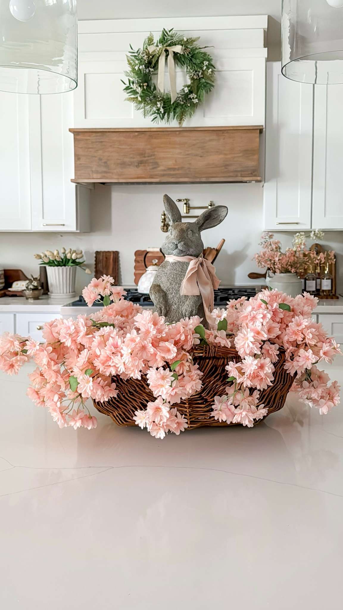 This little stone bunny in a wicker basket with cherry blossoms is my easy button for spring 🐰🌸 I just set it on a wood riser for a little height and it instantly makes the space feel ready for Easter without doing the most. Neutral, simple, and done 🤍

#amazonfinds #walmartfinds #easterdecor #springdecor #kitchendecor #seasonaldecor #neutralhome #easterstyling

#LTKSpringSale #LTKHome #LTKSeasonal